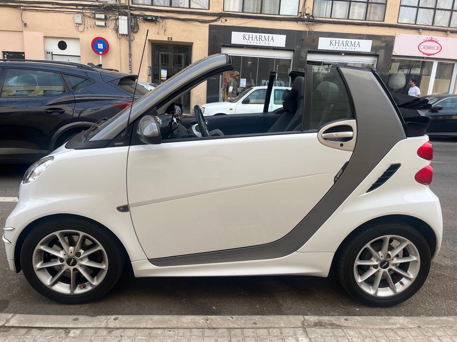 Smart Fortwo Passion Cabriolet ideal Ciudad & playa med Aircondition