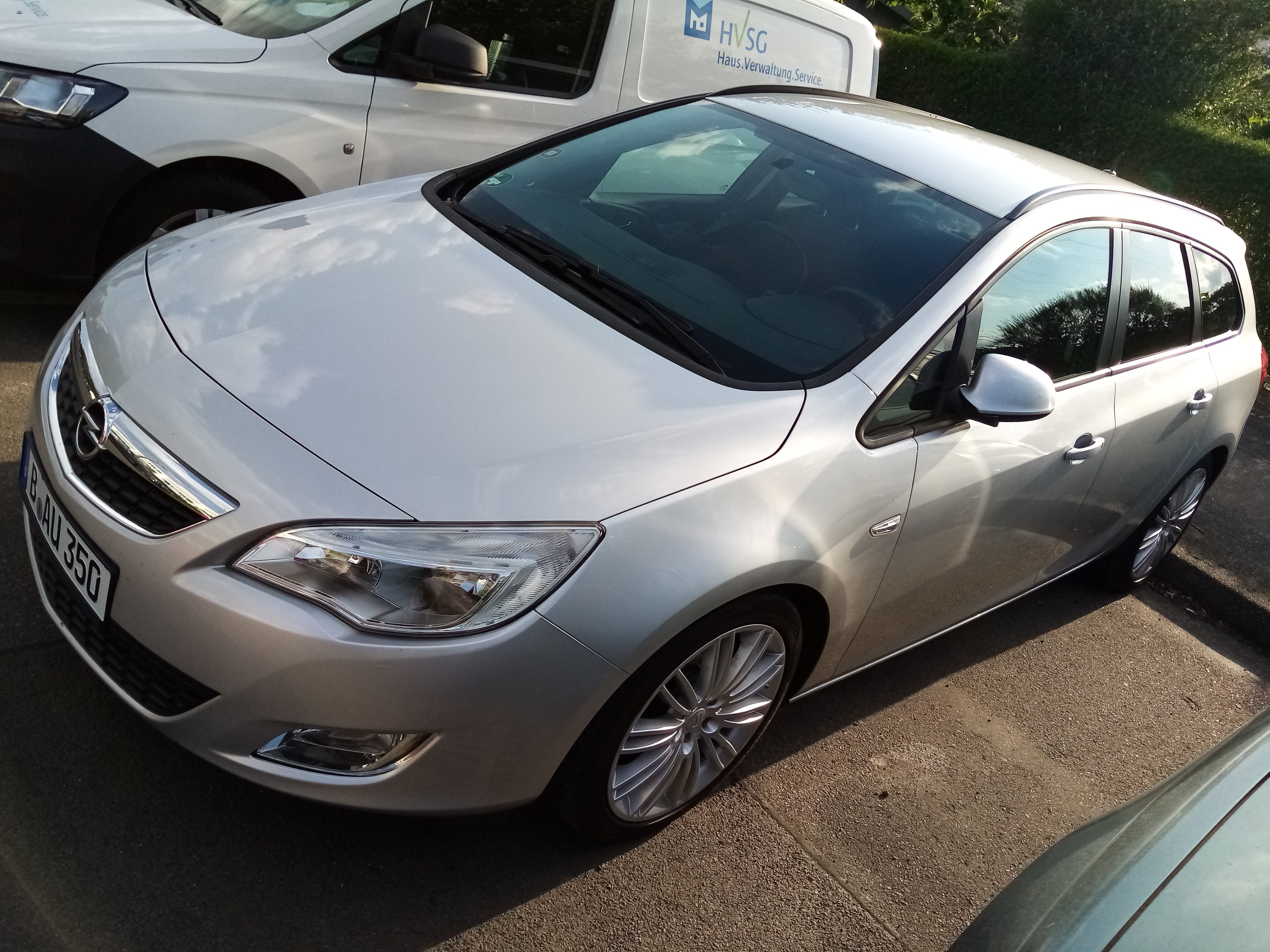 Opel Astra Sports Tourer, 2011, LPG