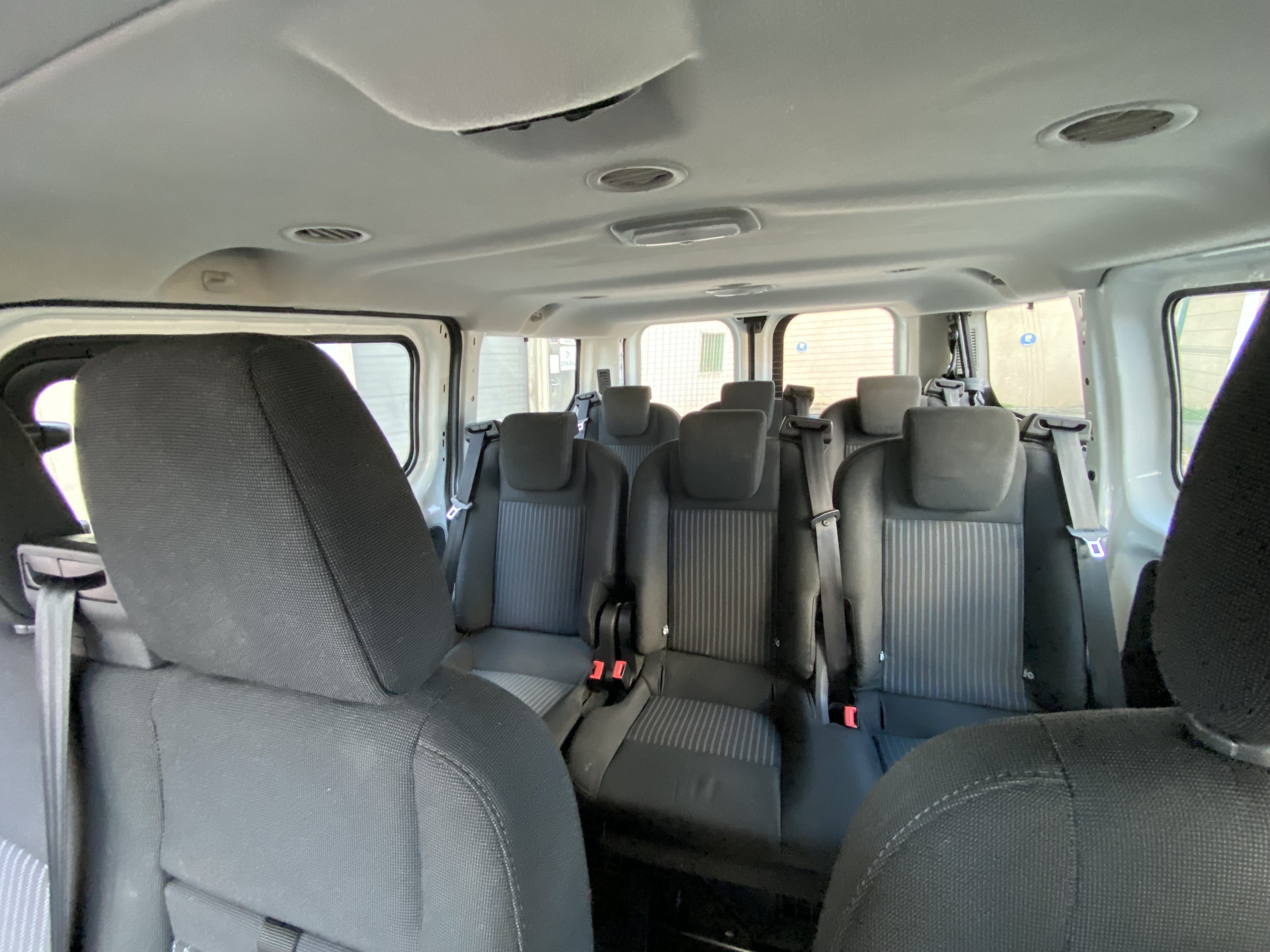 Ford Transit Passenger Van 2.0 TDCI Ecoblue Turbo avec Siège bébé