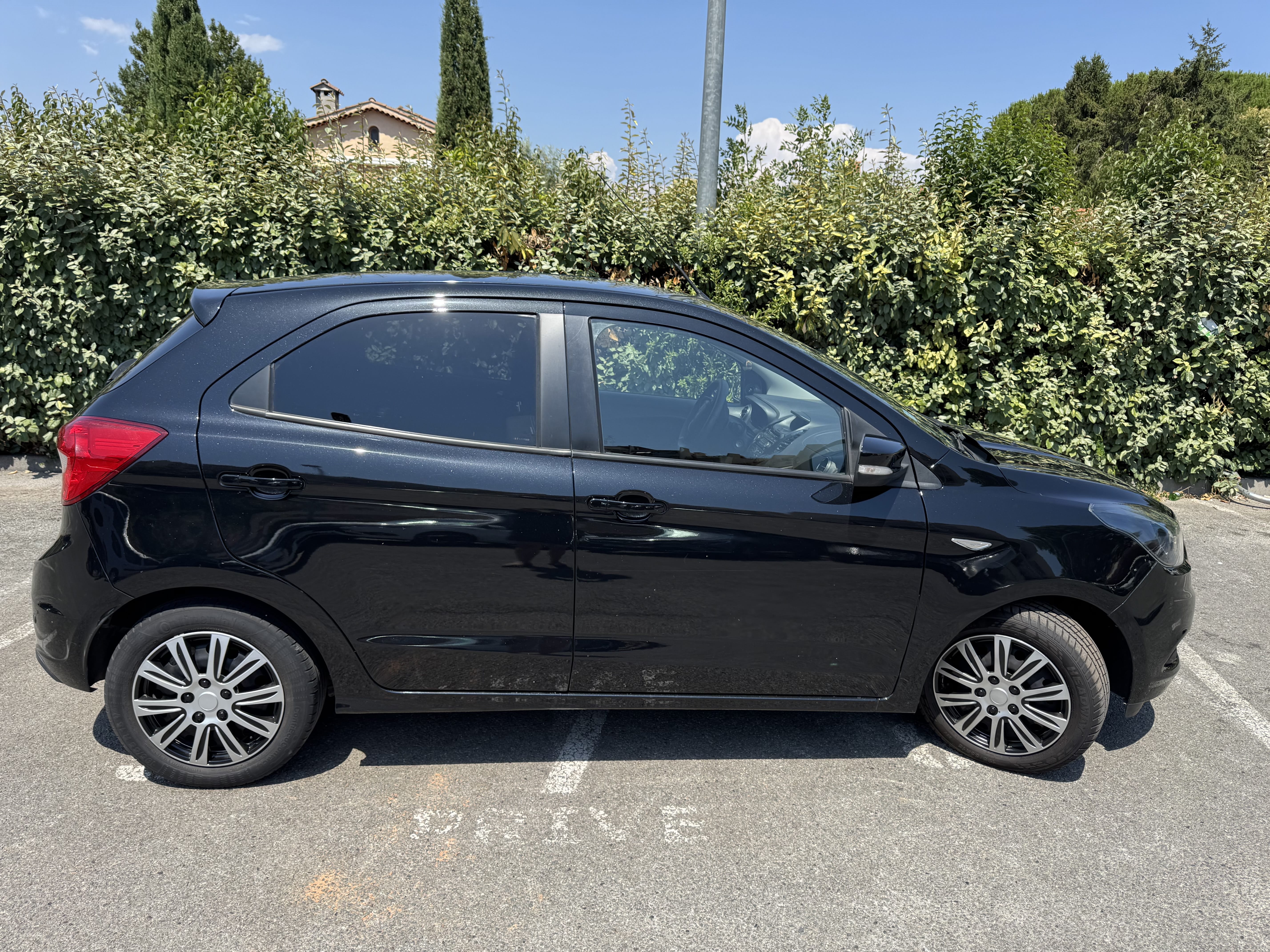 Ford KA+ avec Régulateur de vitesse
