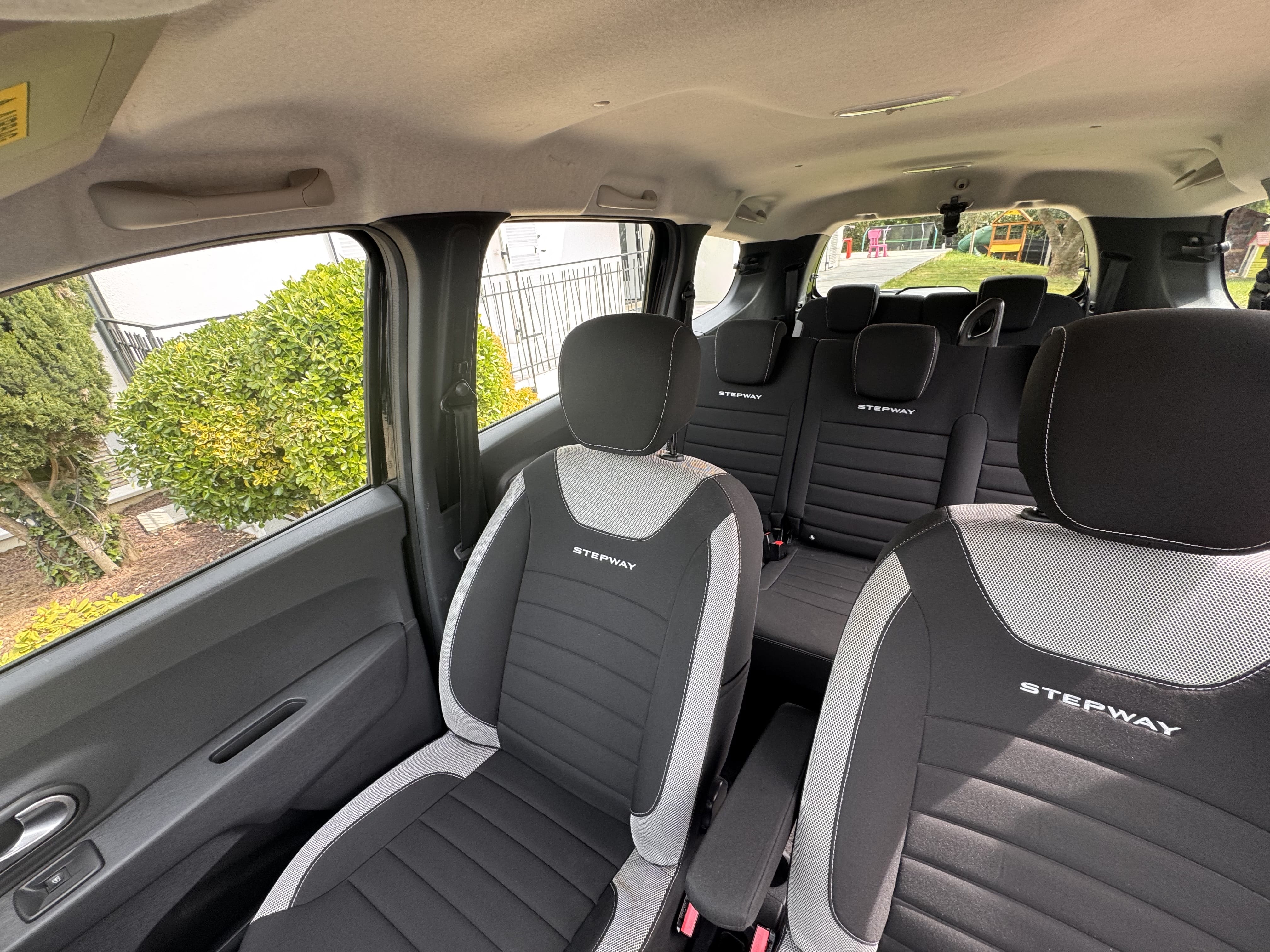 Dacia Lodgy 1,5 blueDCI avec Port USB