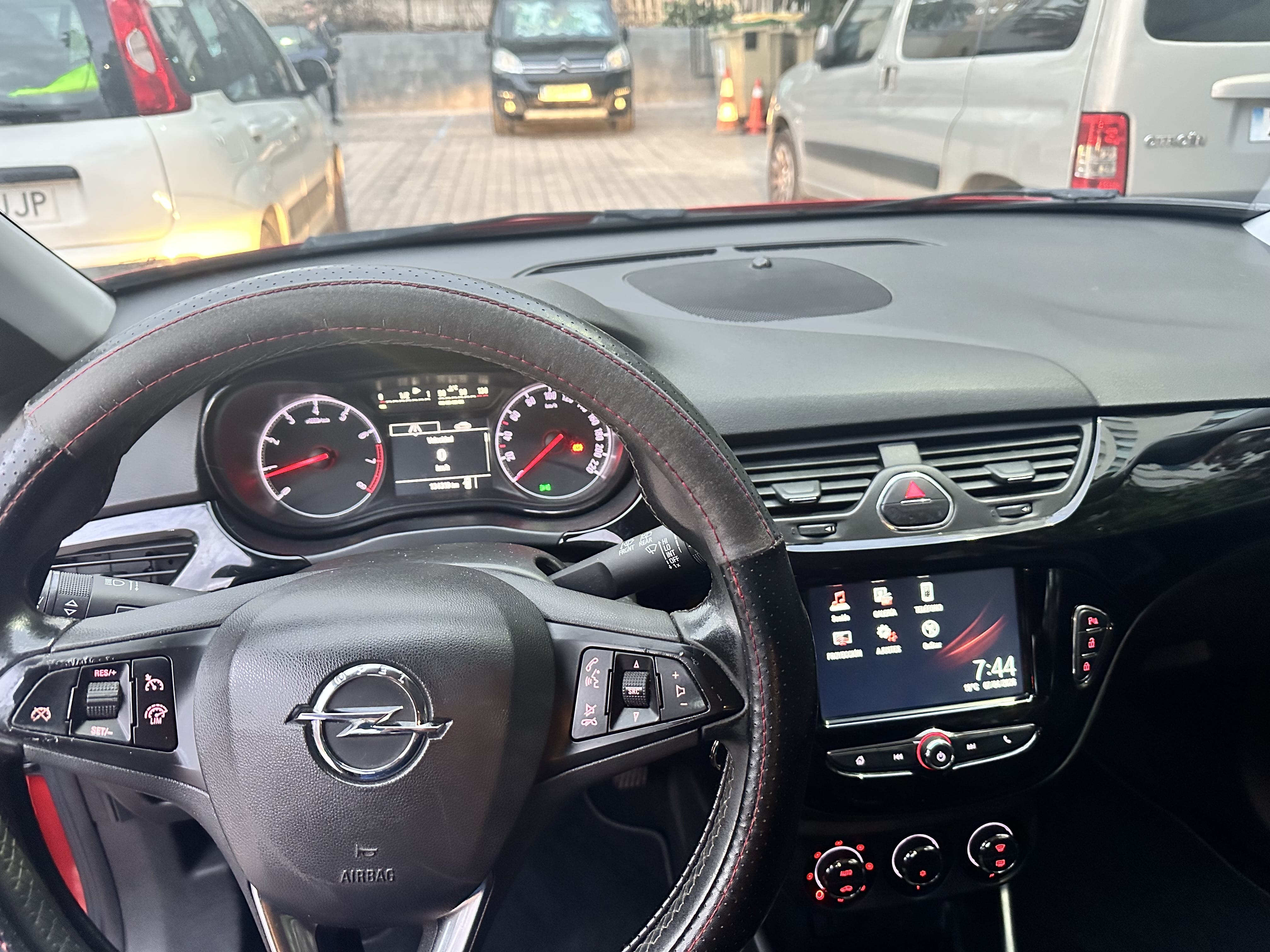 Opel Corsa con Audio Bluetooth
