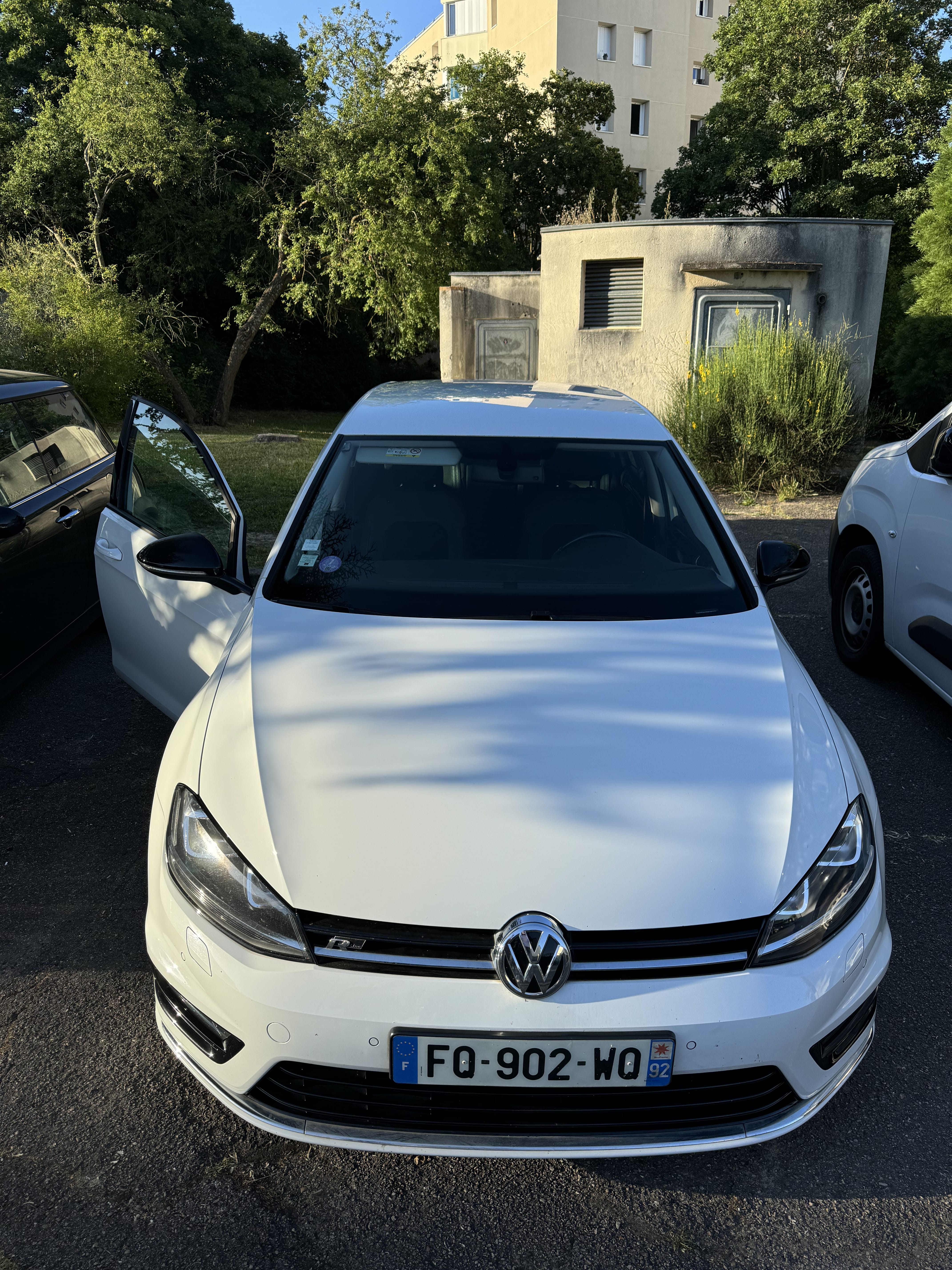 Volkswagen Golf, 2015, Essence 98