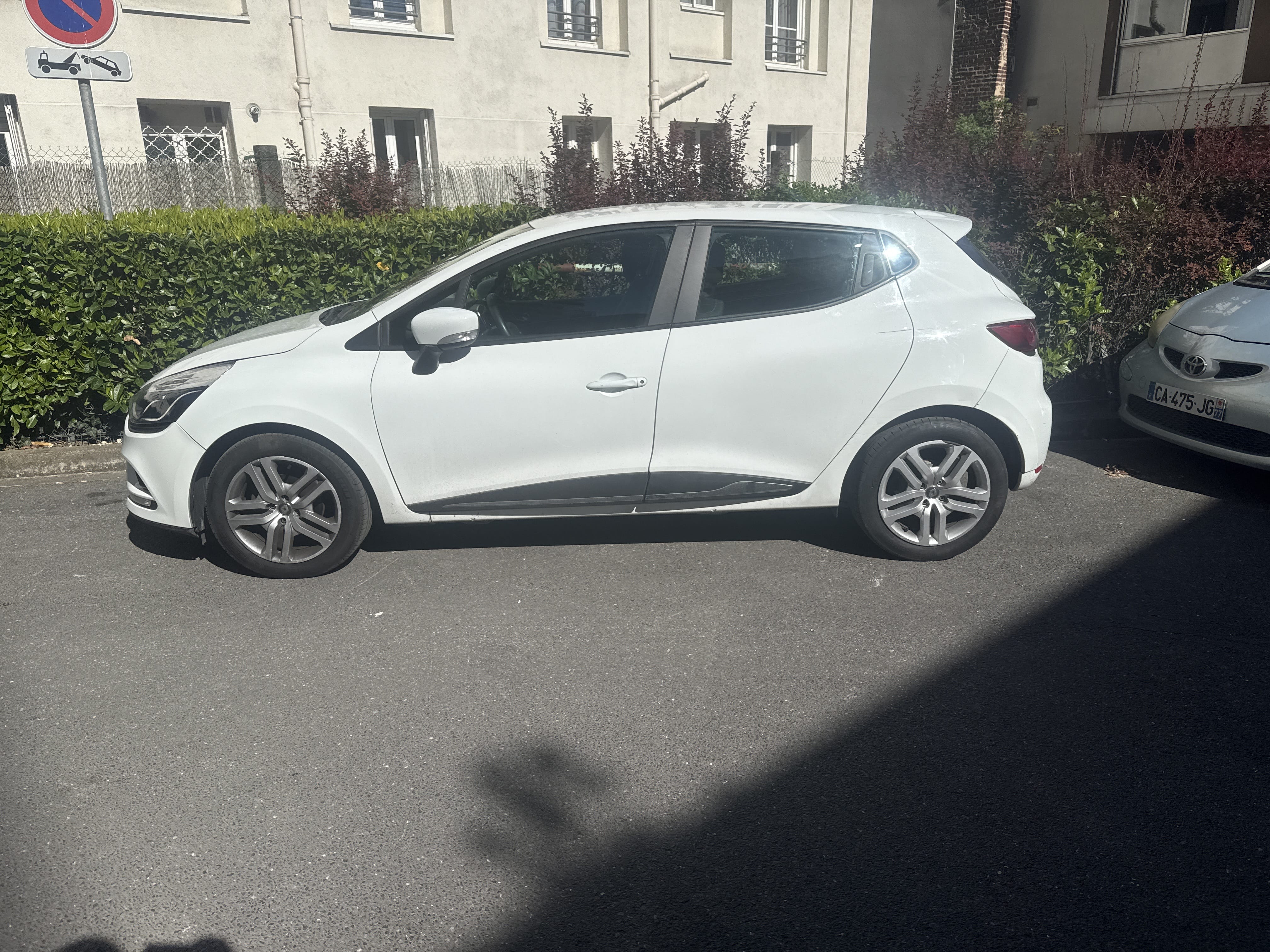 Renault Clio avec Climatisation