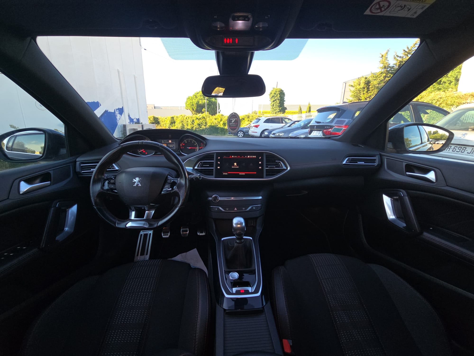 Peugeot 308 with GPS