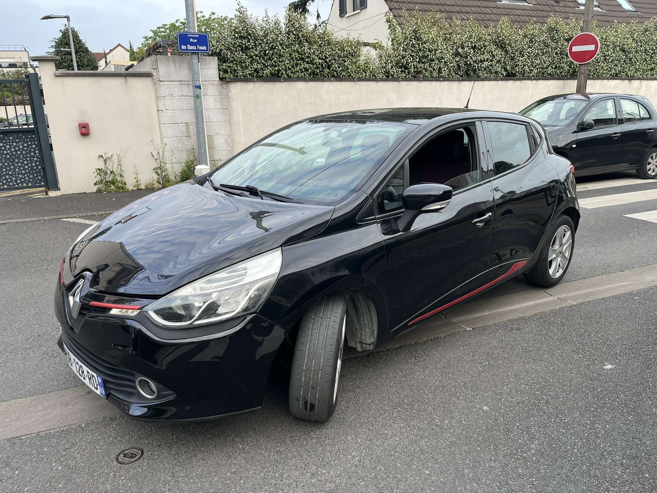 Renault Clio avec Climatisation