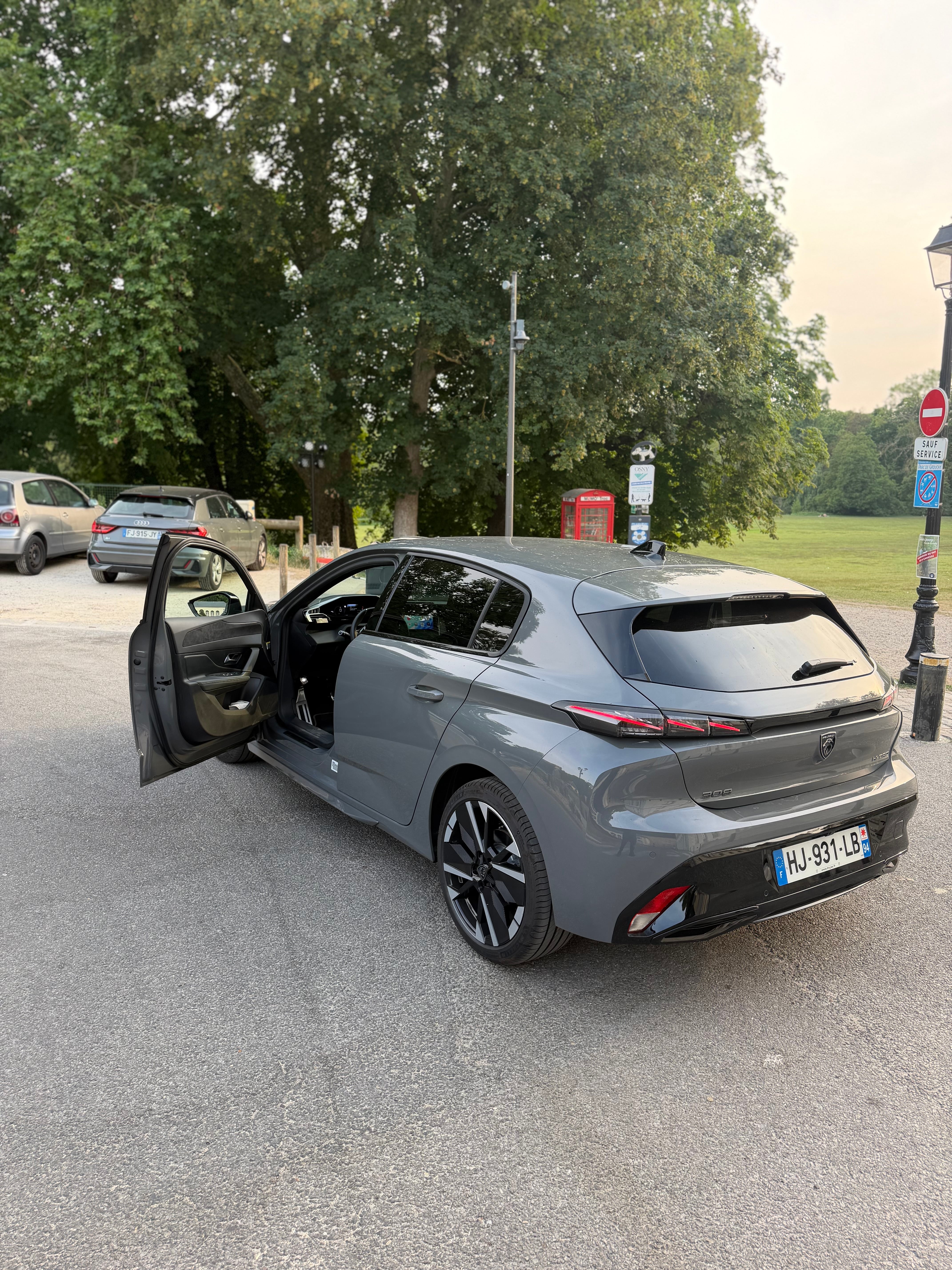 Peugeot 308 avec Climatisation