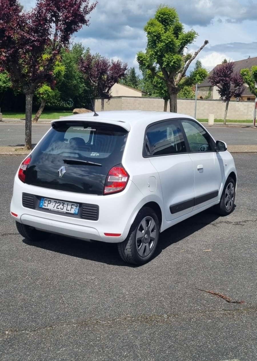 Renault Twingo III 1.0 SCe avec Audio Bluetooth