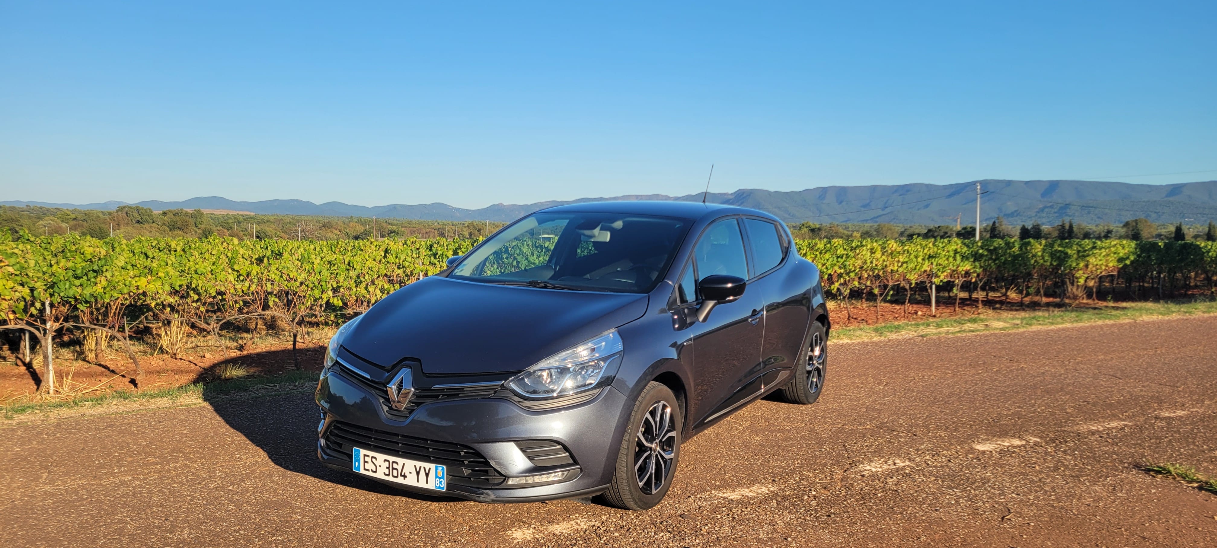 Renault Clio, 2017, Essence 98