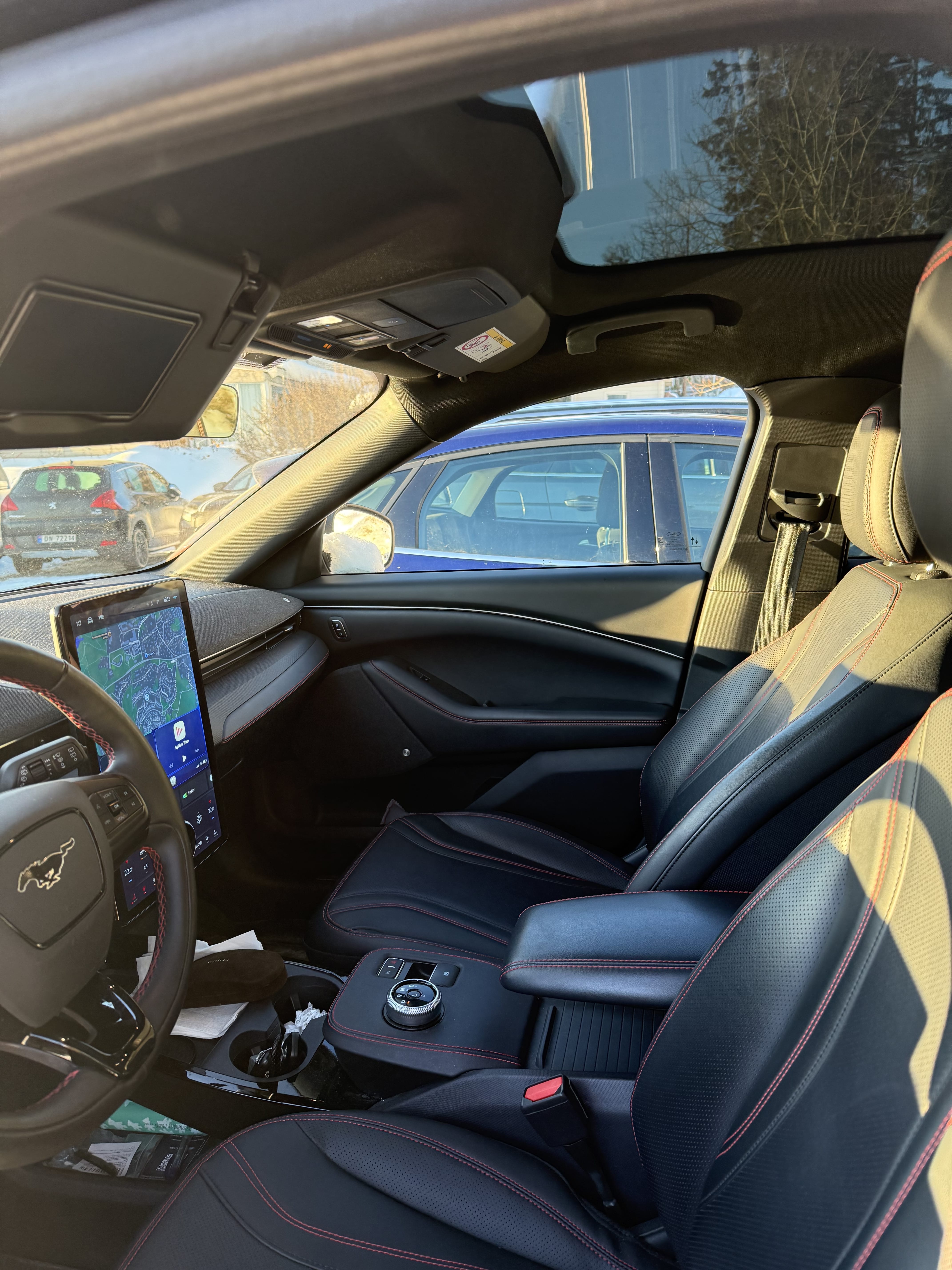 Ford Mustang Mach-E Premium 371HK med GPS