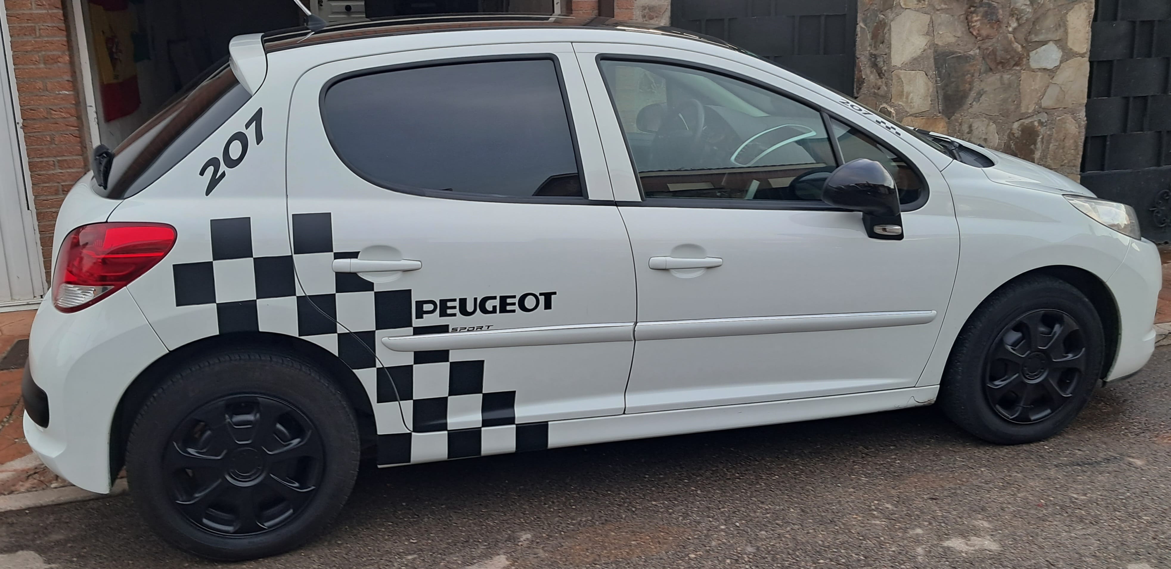 Peugeot 207, 2013, Diesel