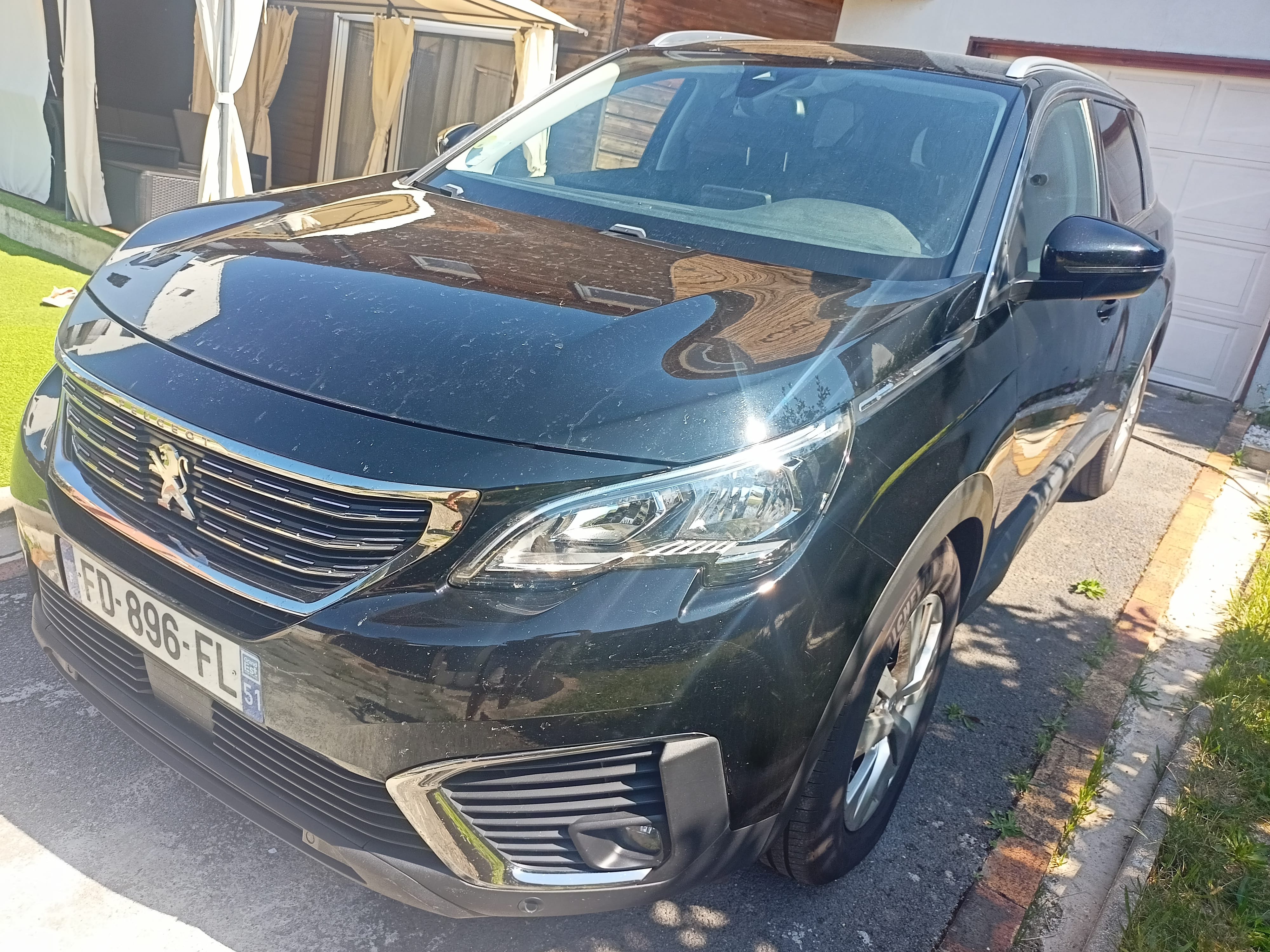 Peugeot 5008