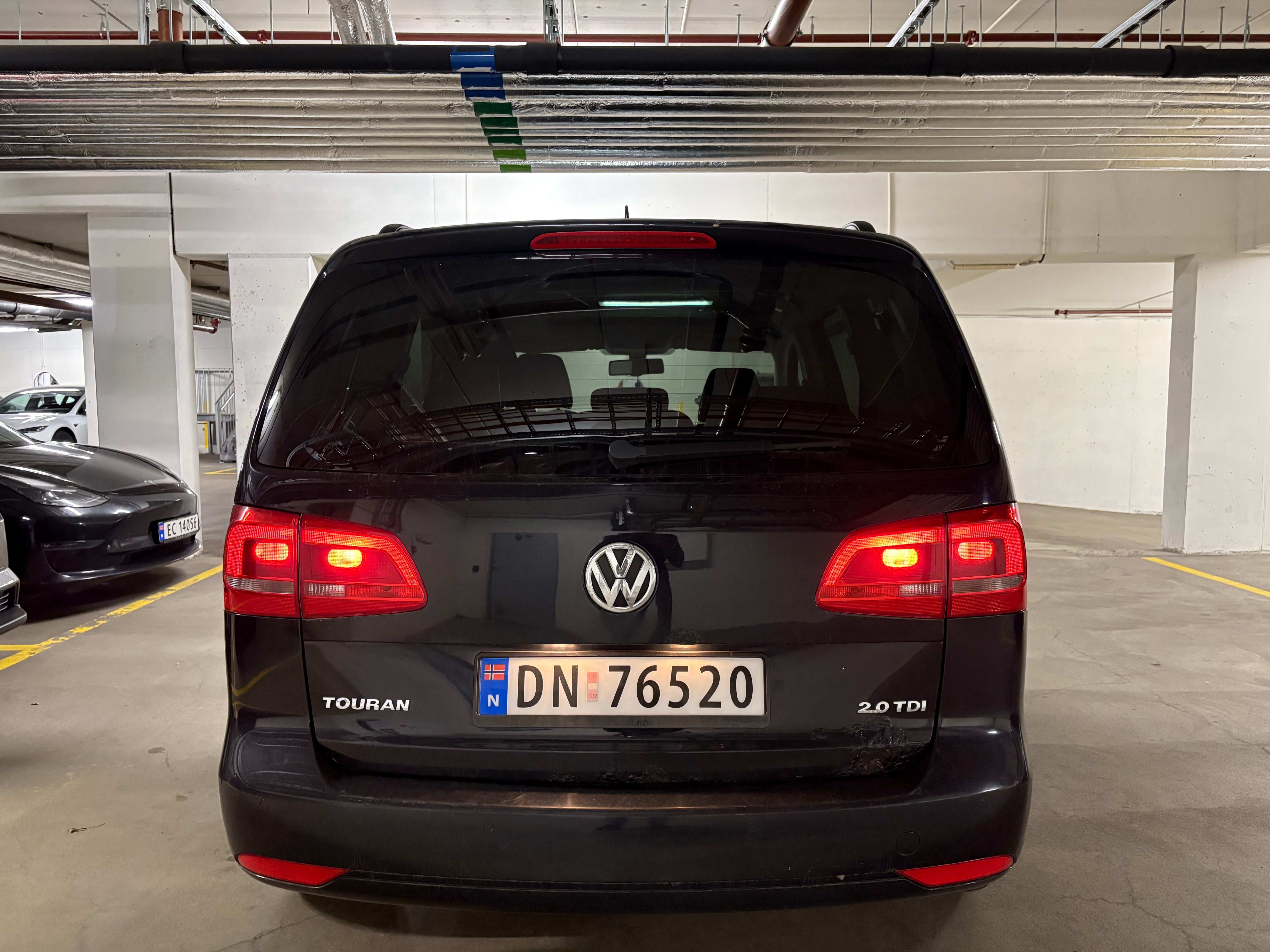 Volkswagen Touran with Baby seat