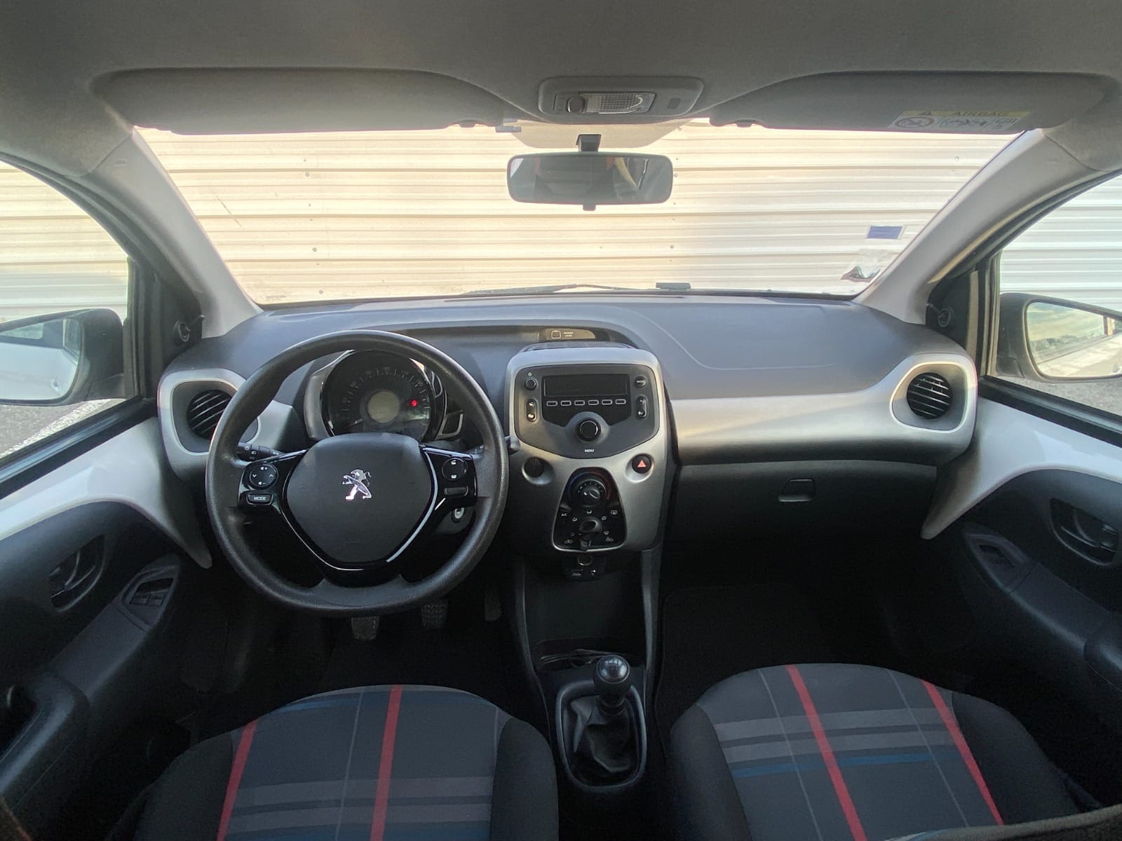 Peugeot 108 with Bluetooth audio