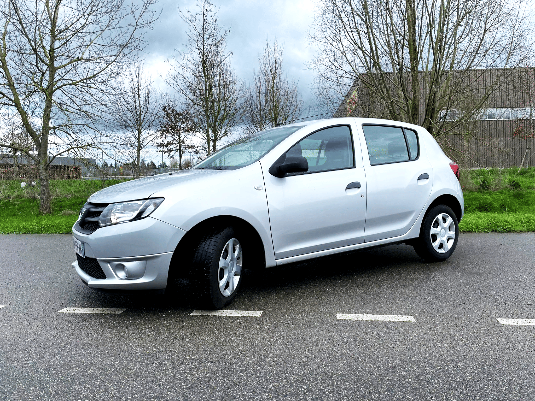 Dacia Sandero "Music" 1.2 16V 75 with Air conditioning