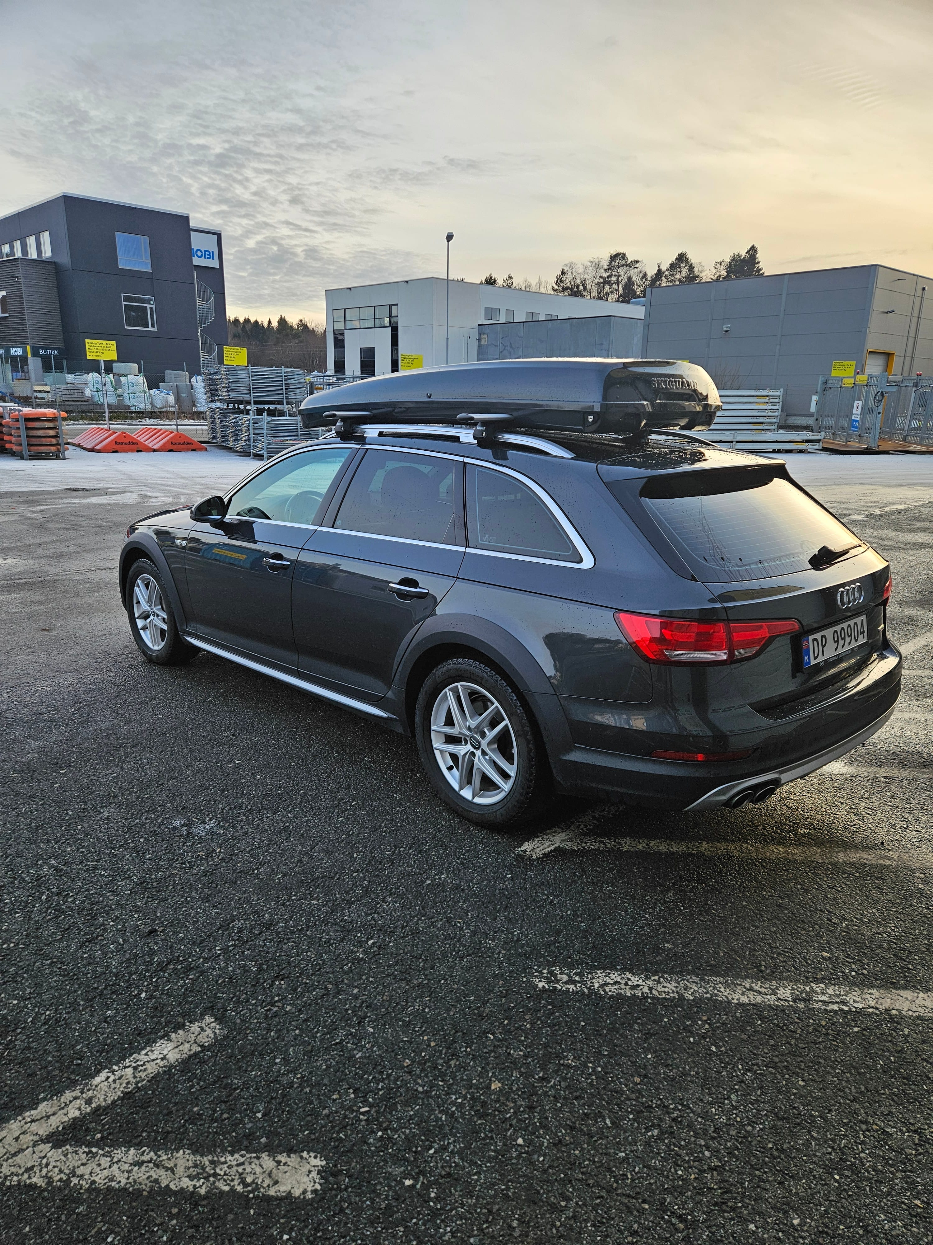 Audi A4 Allroad Quattro 3.0 TDI with GPS