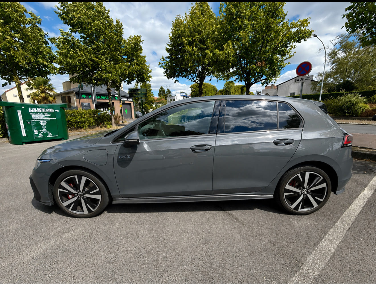 Volkswagen Golf GTE avec Climatisation