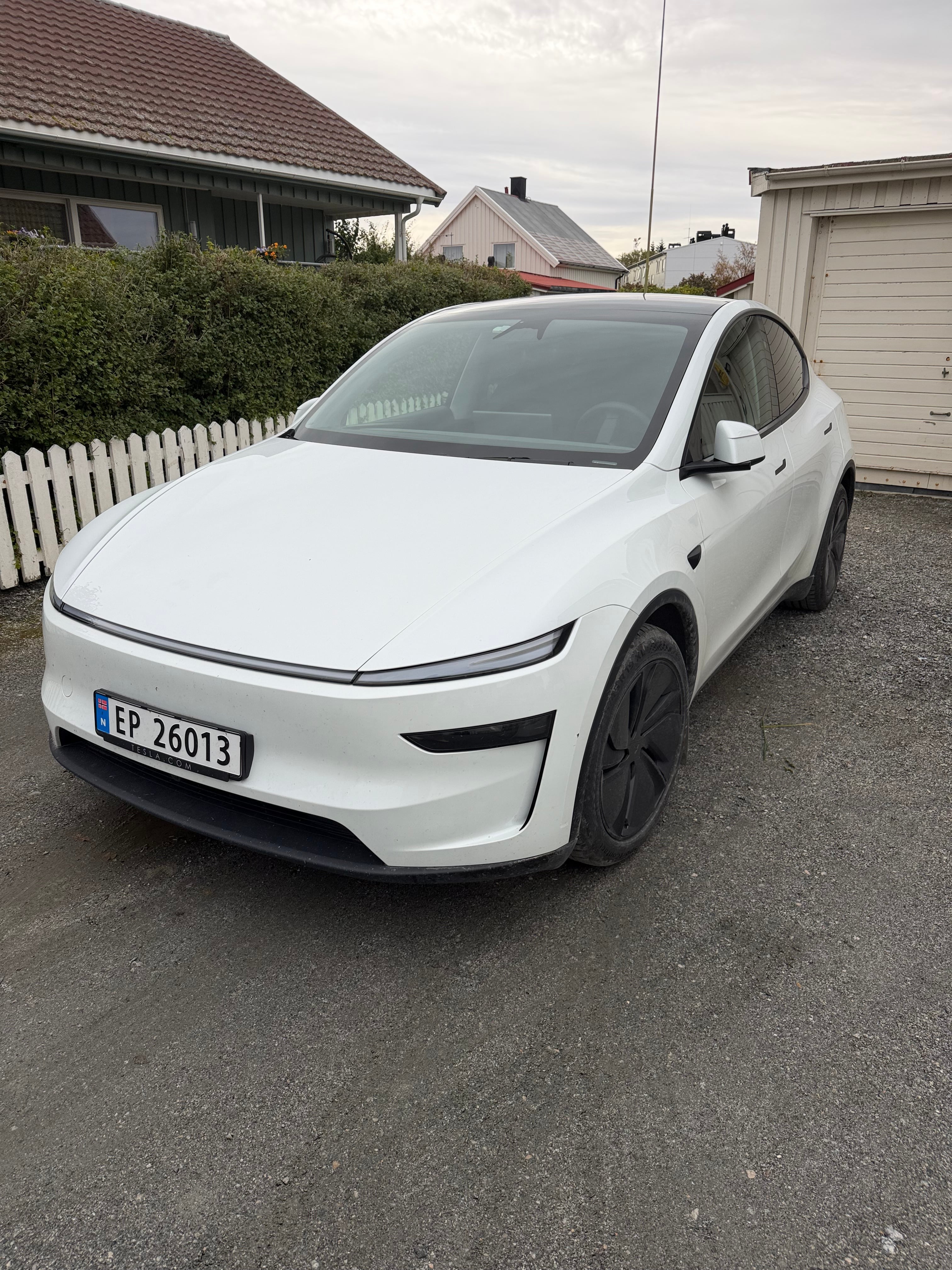 Tesla Model Y Long Range, 2025, Elektrisk, automatisk