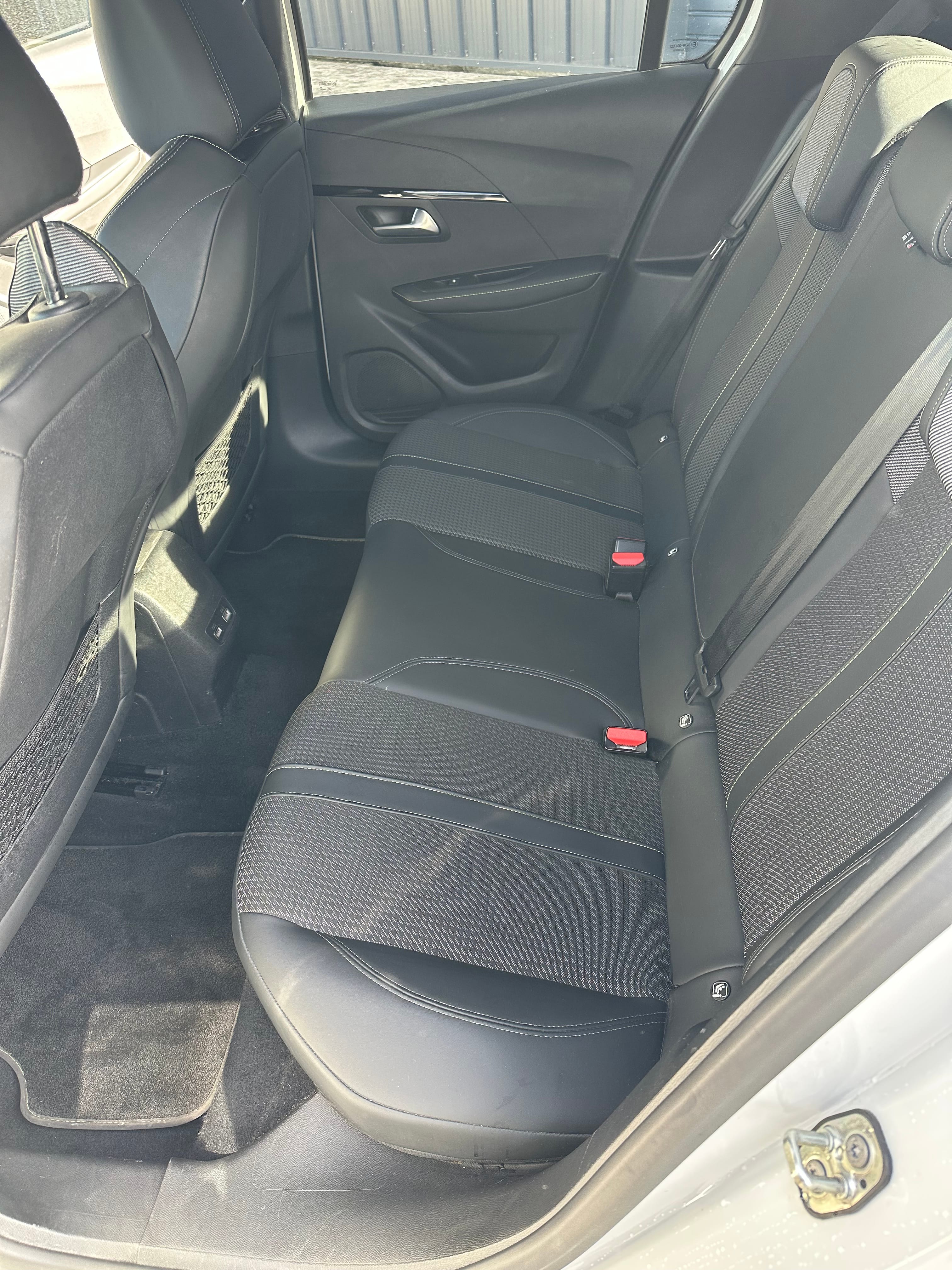 Peugeot 208 GT Line avec Android Auto