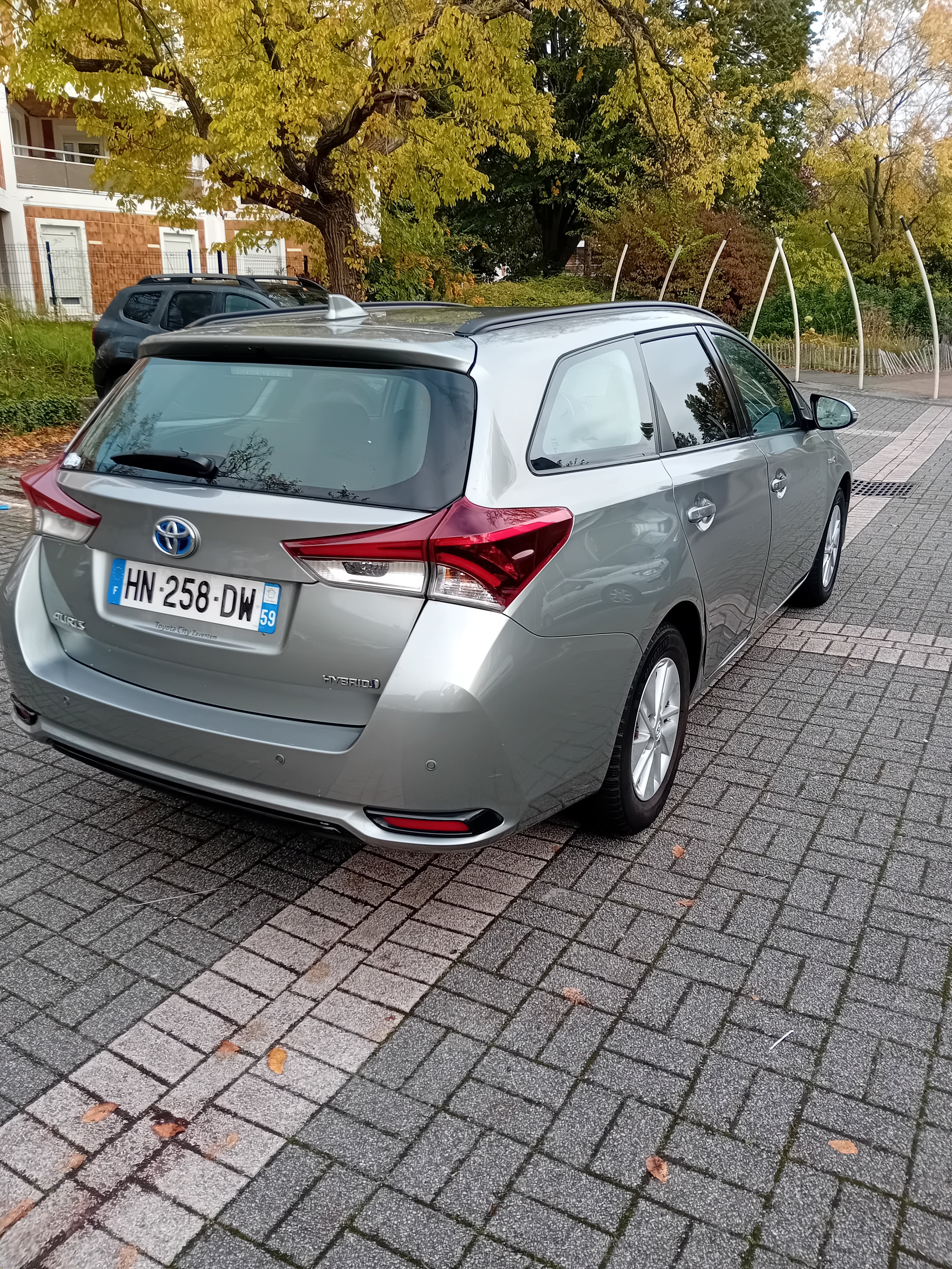Toyota Auris Break avec GPS