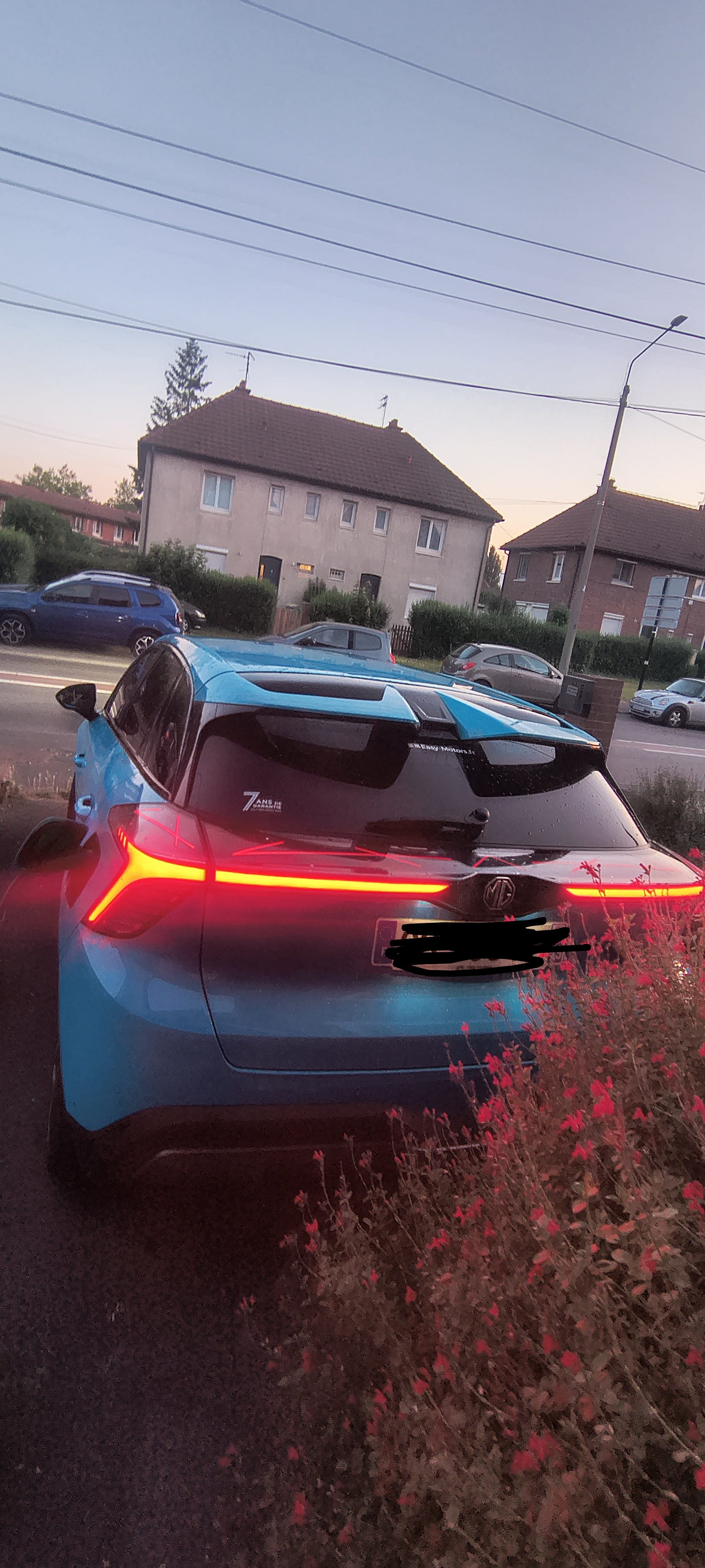 MG MG4  Batterie offerte  Jusqu'à 380 km avec GPS