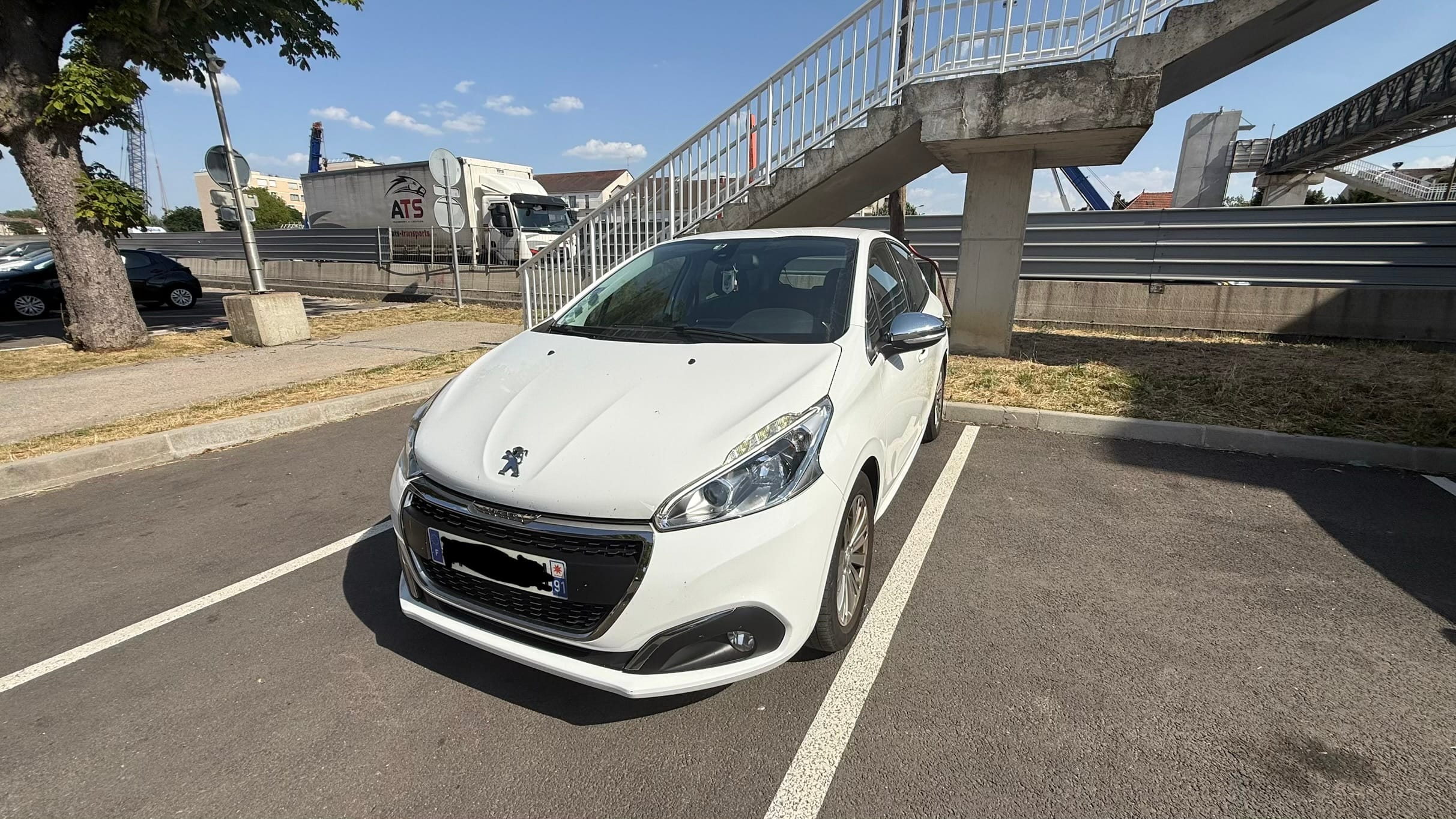 Peugeot 208, 2018, Essence 95