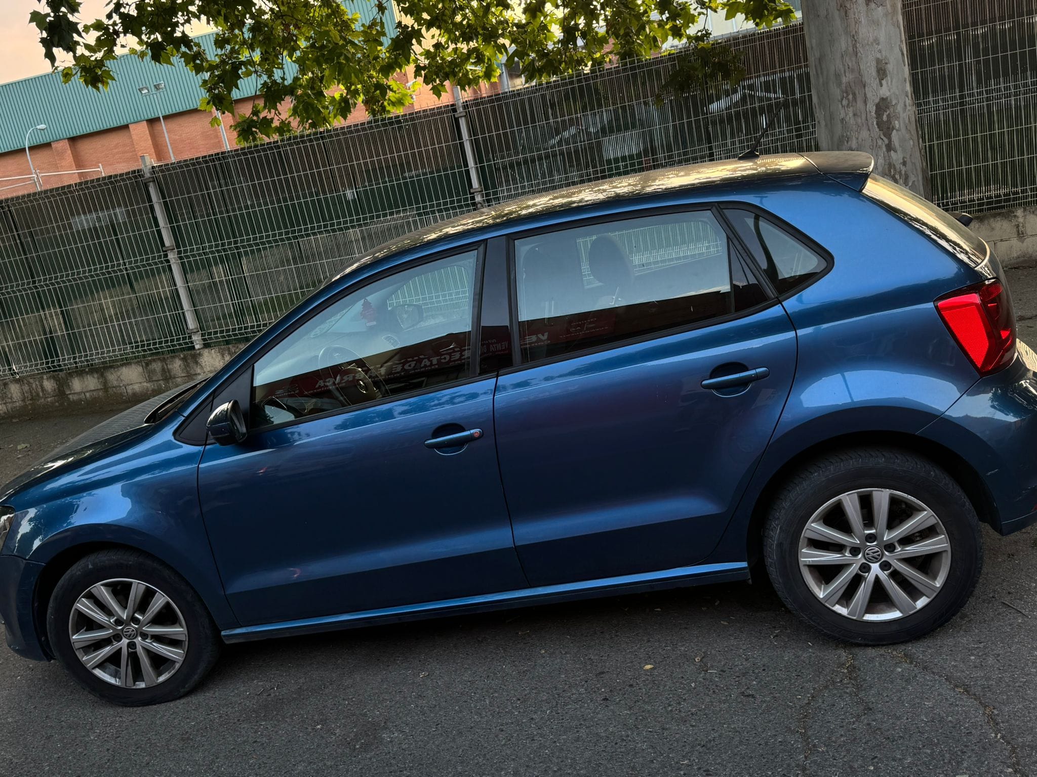 Volkswagen Polo con Aire acondicionado