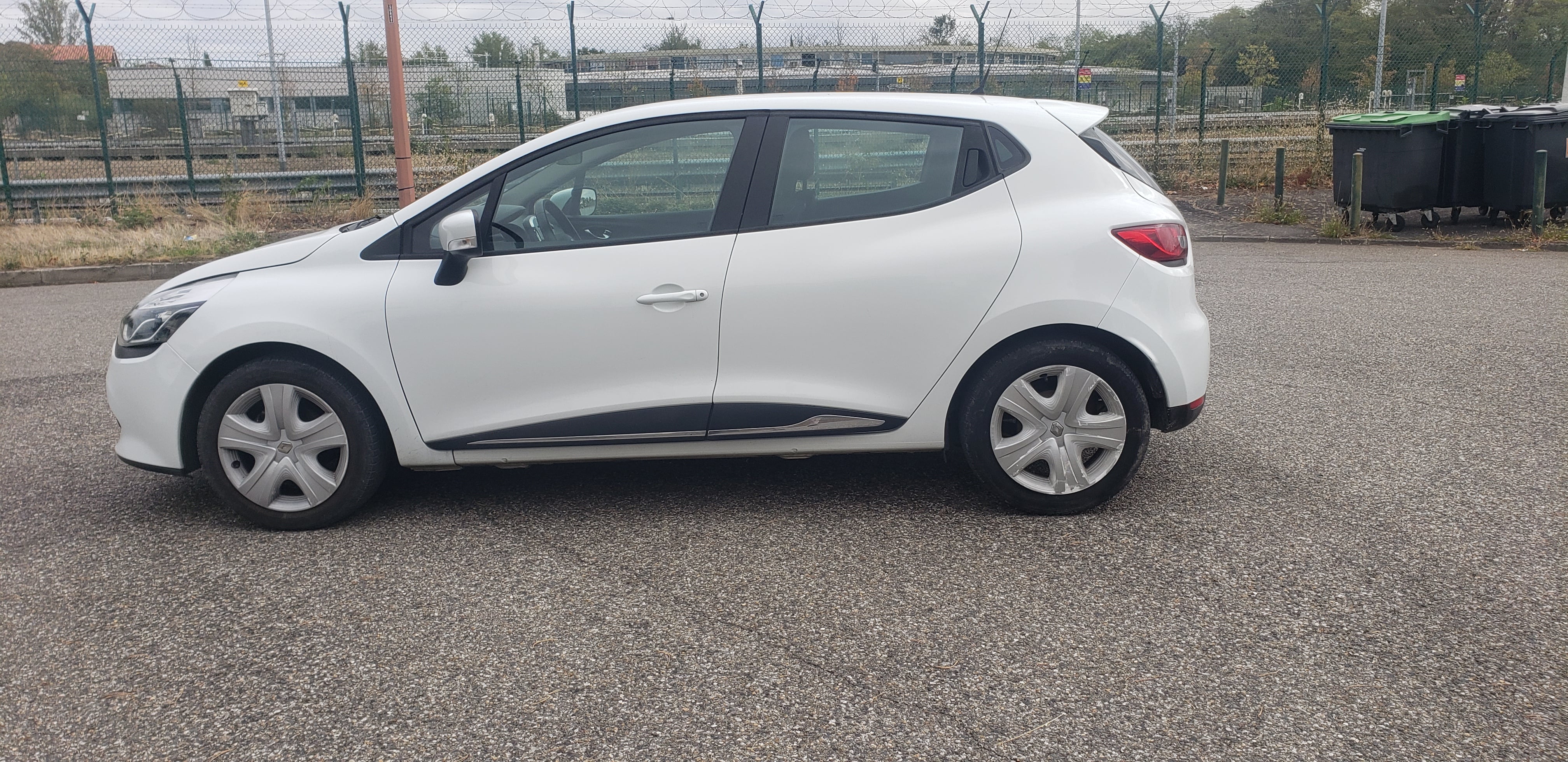 Renault Clio avec Climatisation