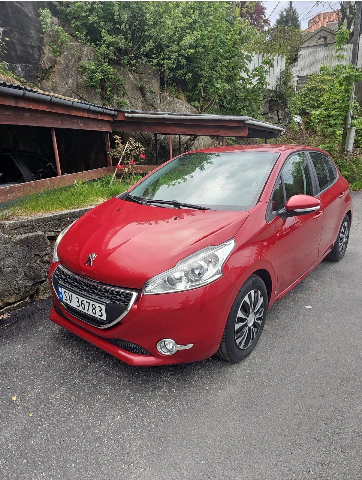 Peugeot 208 with Air conditioning