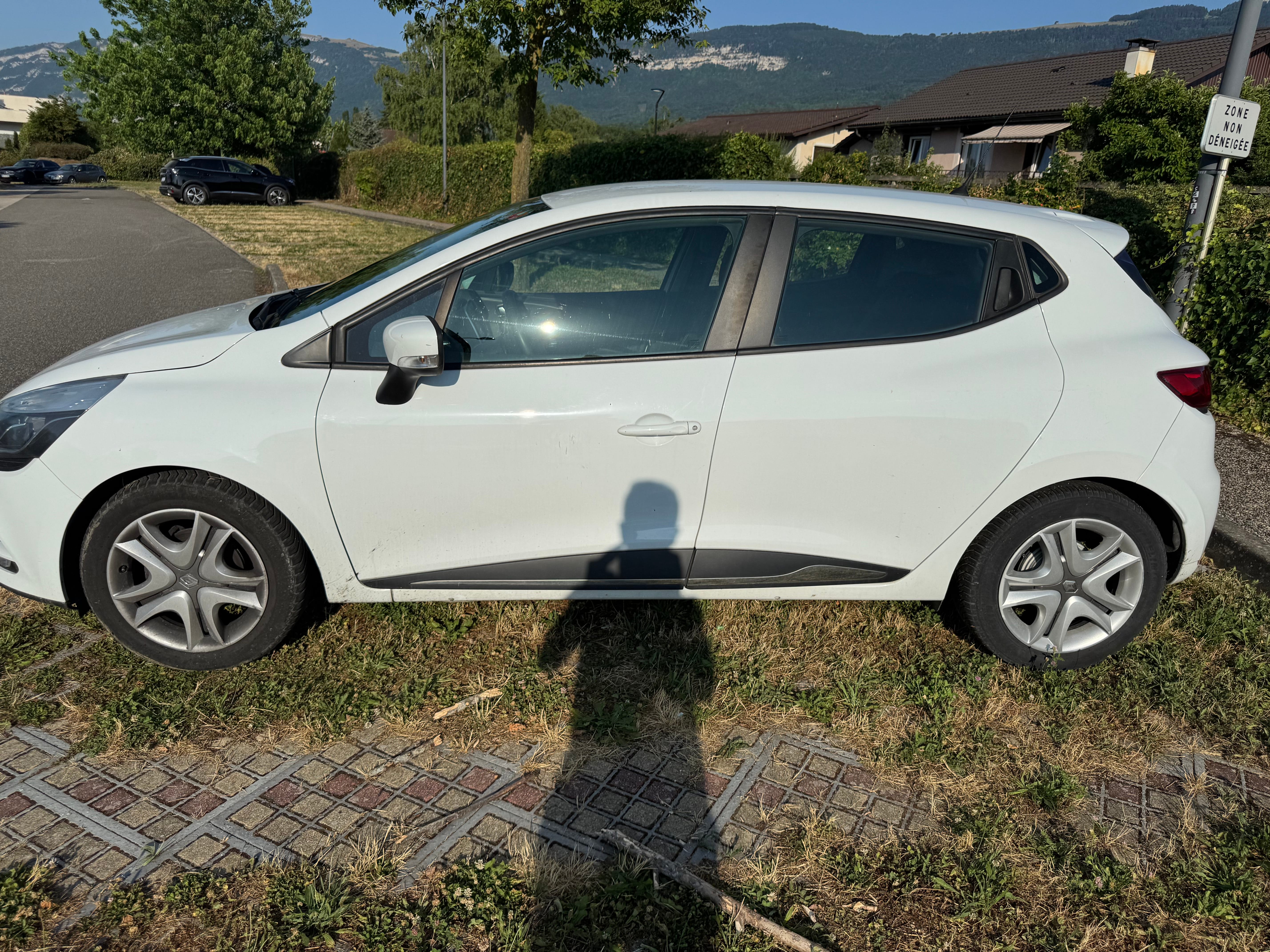 Renault Clio avec Climatisation
