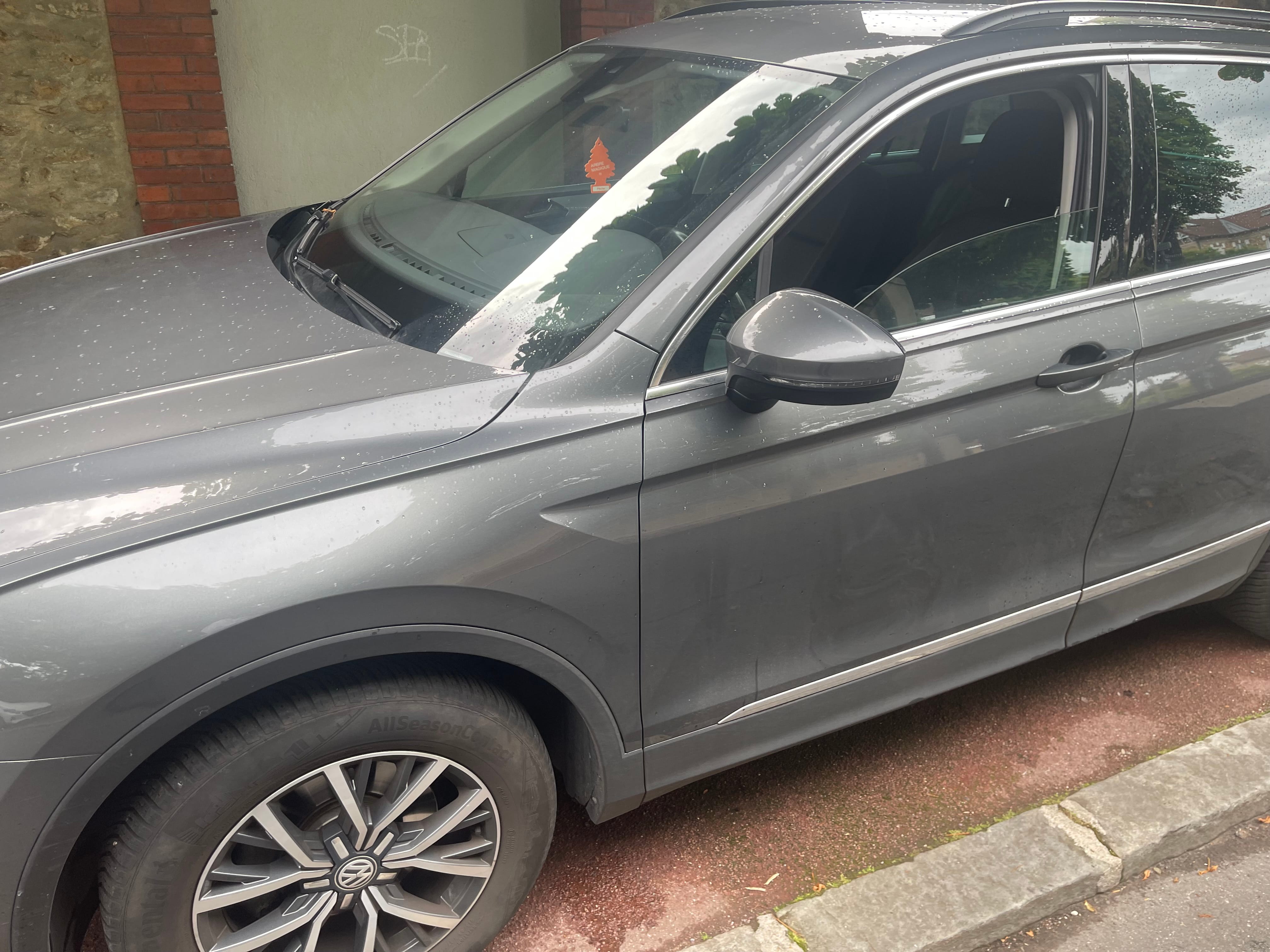 Volkswagen Tiguan 1.4 avec Climatisation