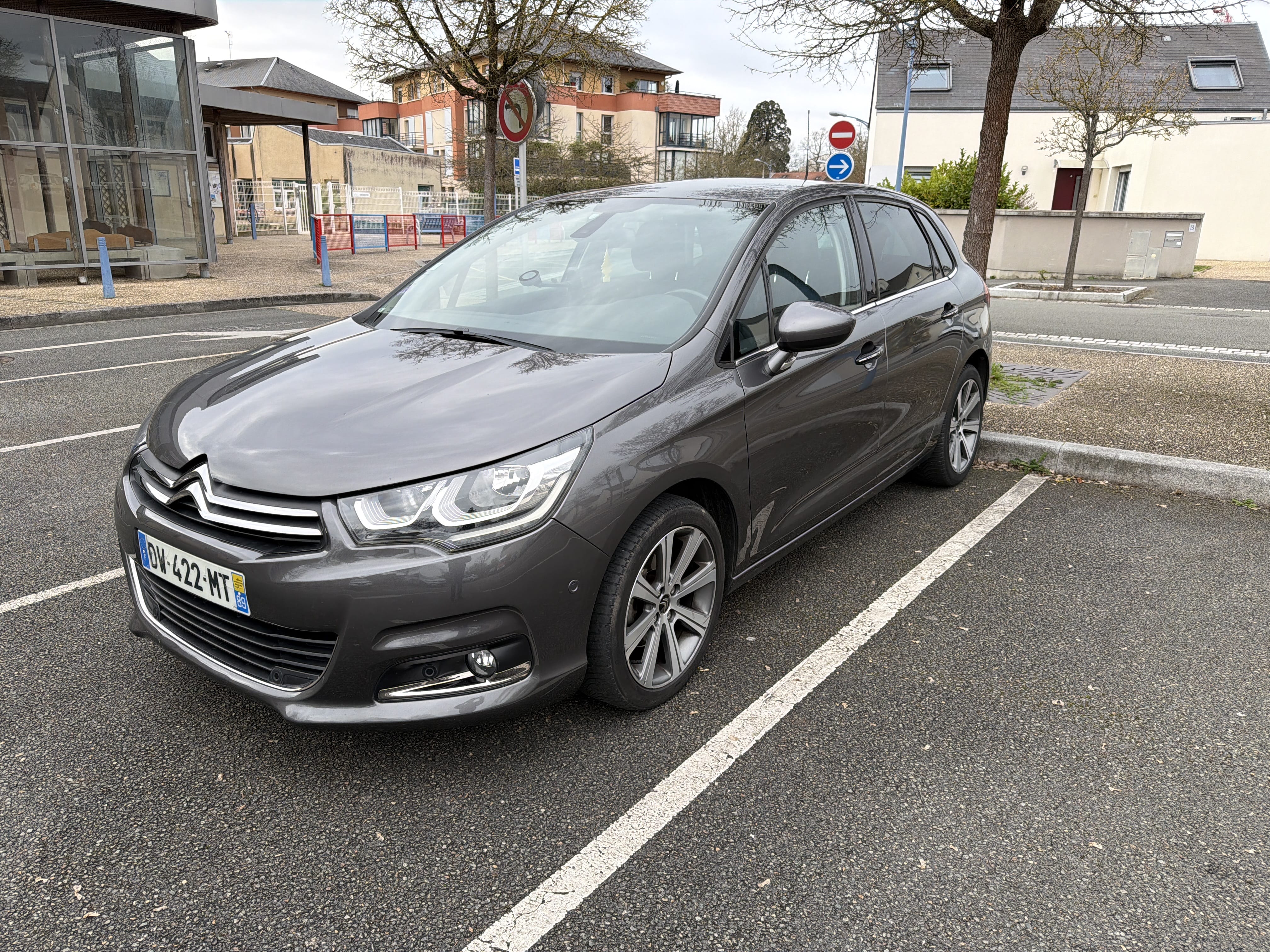 Citroen C4 2 Boite automatique  finition SHINE