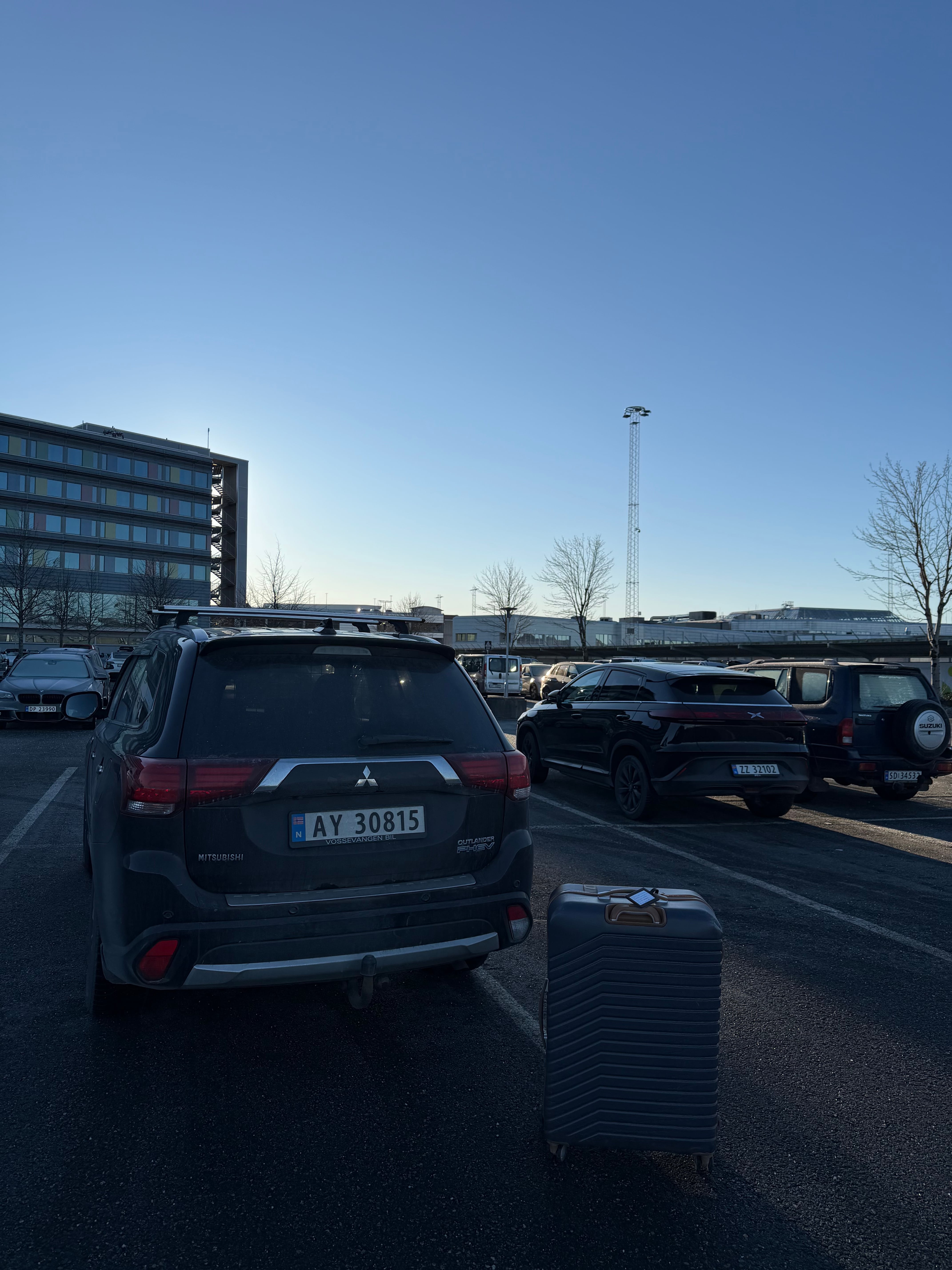 Mitsubishi Outlander PHEV MOTION med Aircondition