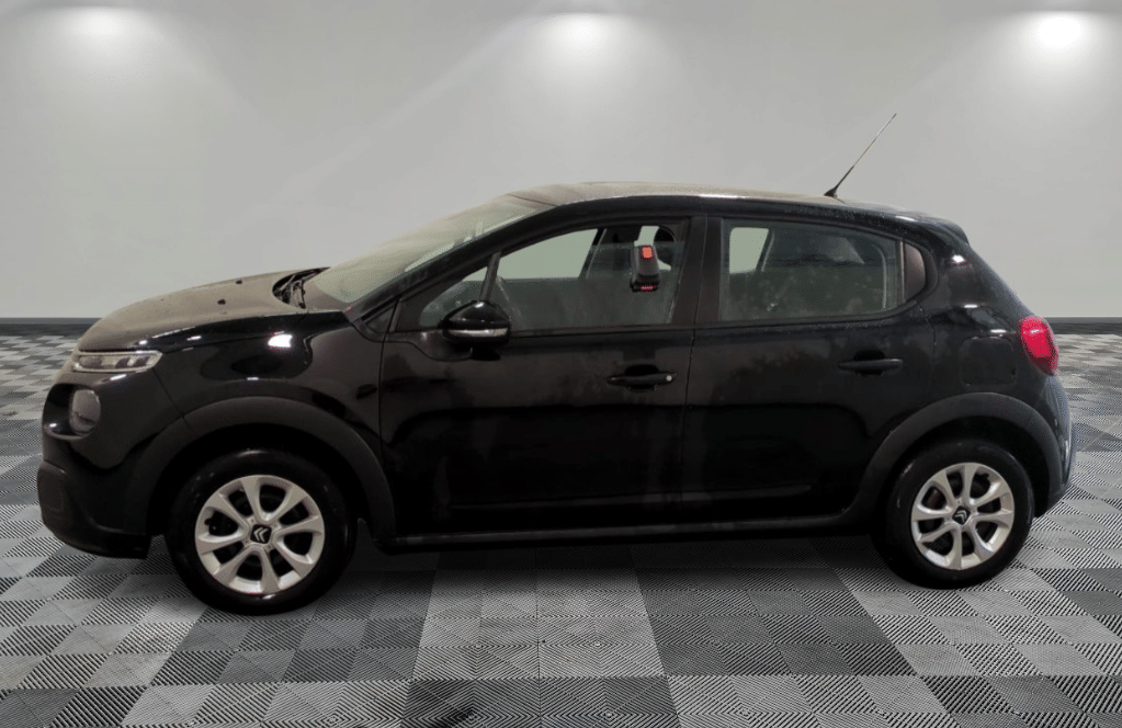 Citroen C3 essence noire avec Climatisation