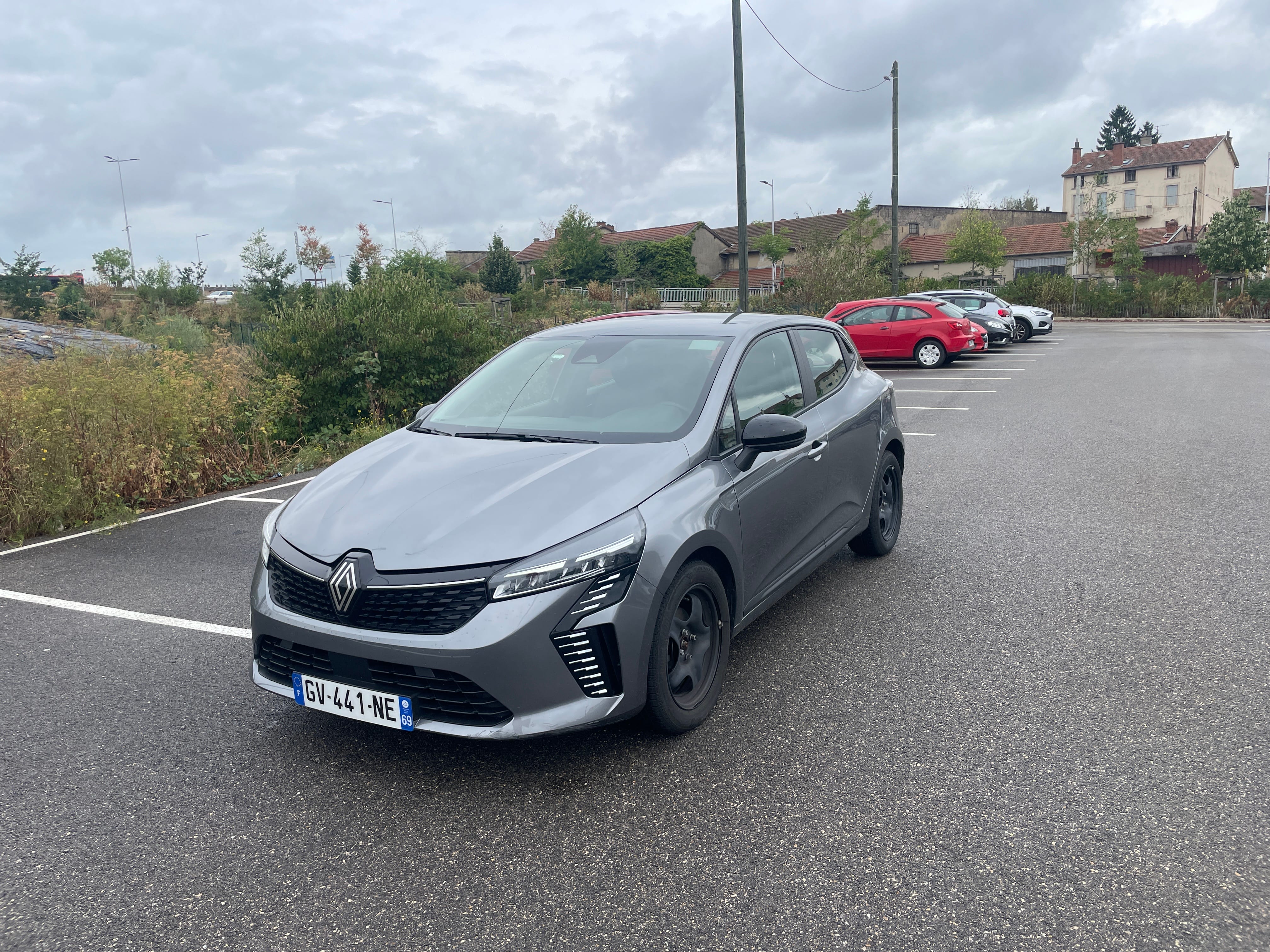 Renault Clio, 2024, Essence 95