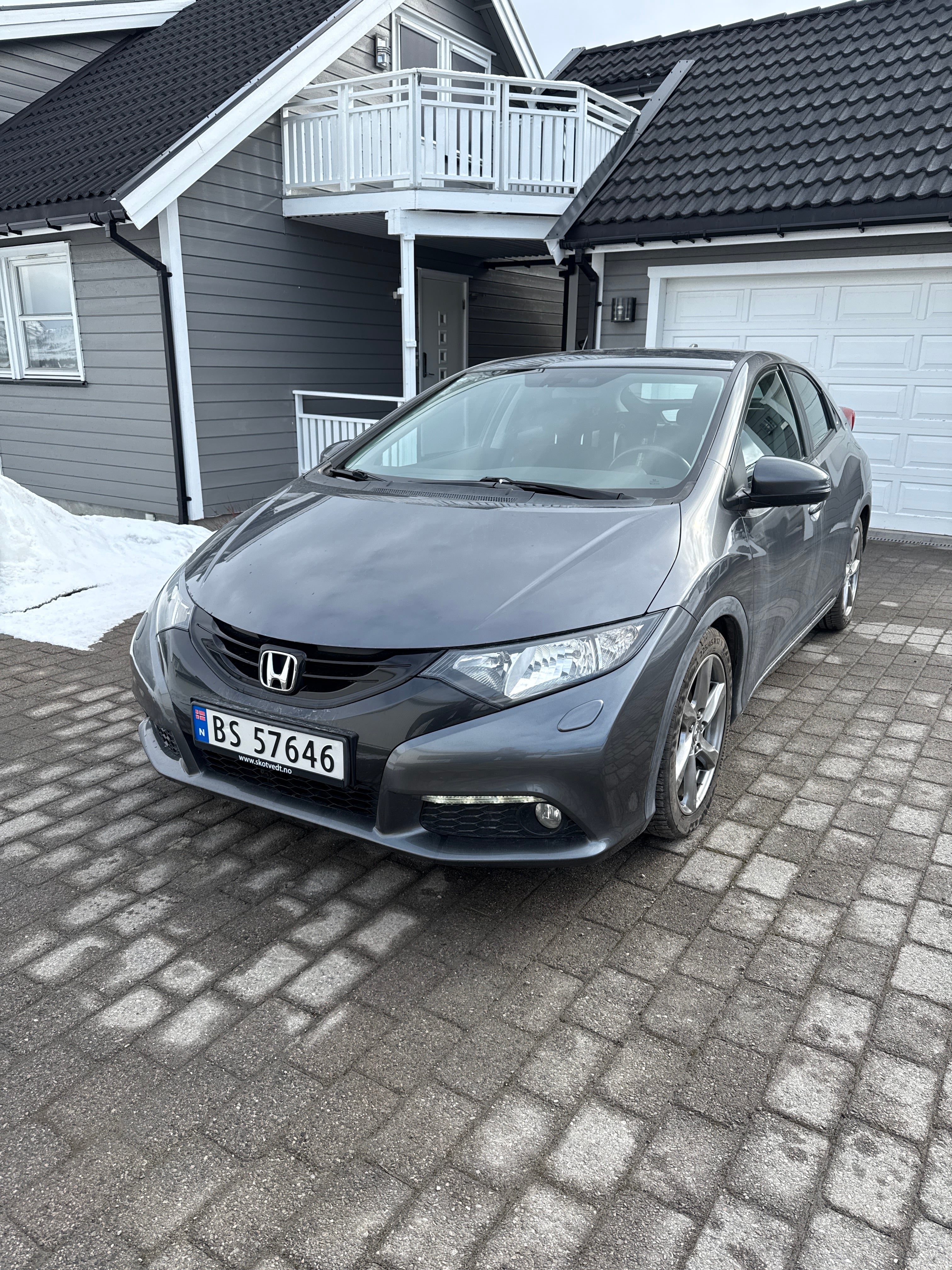 Honda Civic Sedan, 2012, Blyfri 95 / Elektrisk (hybrid)