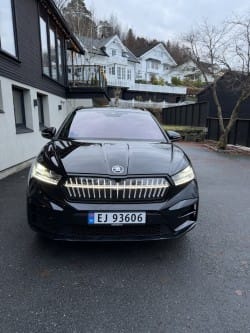 Skoda Enyaq RS med GPS
