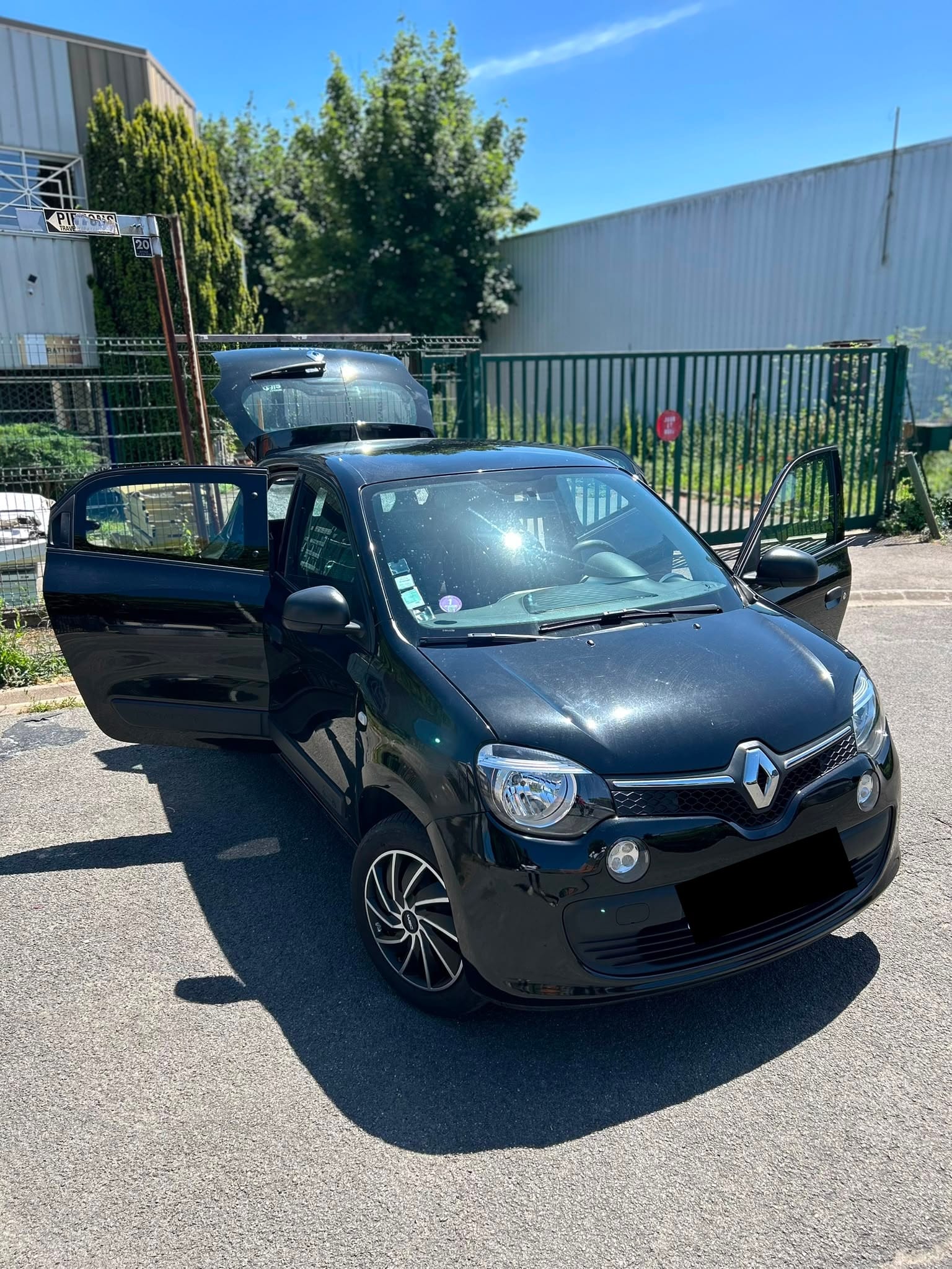 Renault Twingo III 1.0 SCe avec Entrée audio / iPod
