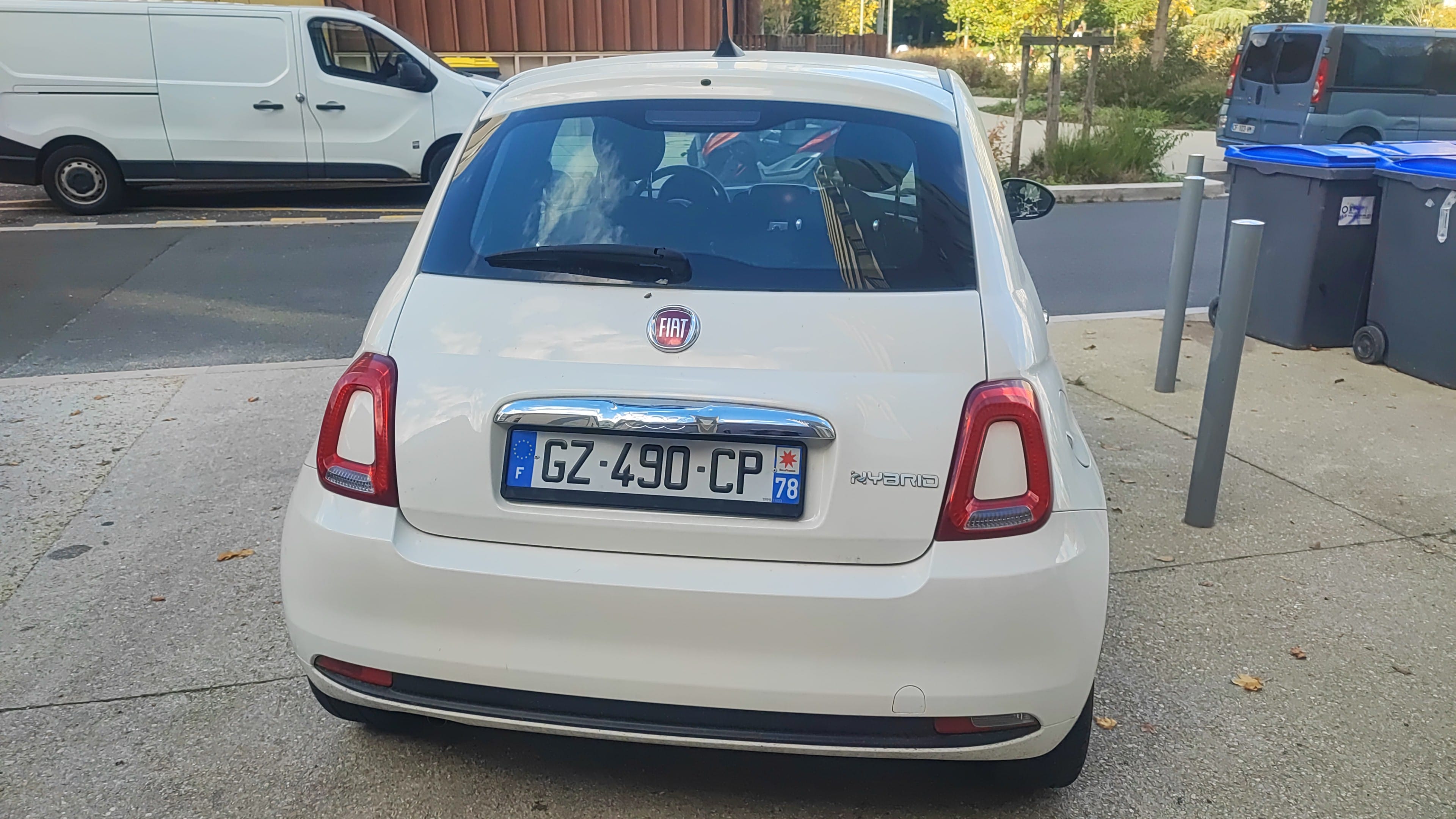 Fiat 500 Hybride avec Entrée audio / iPod