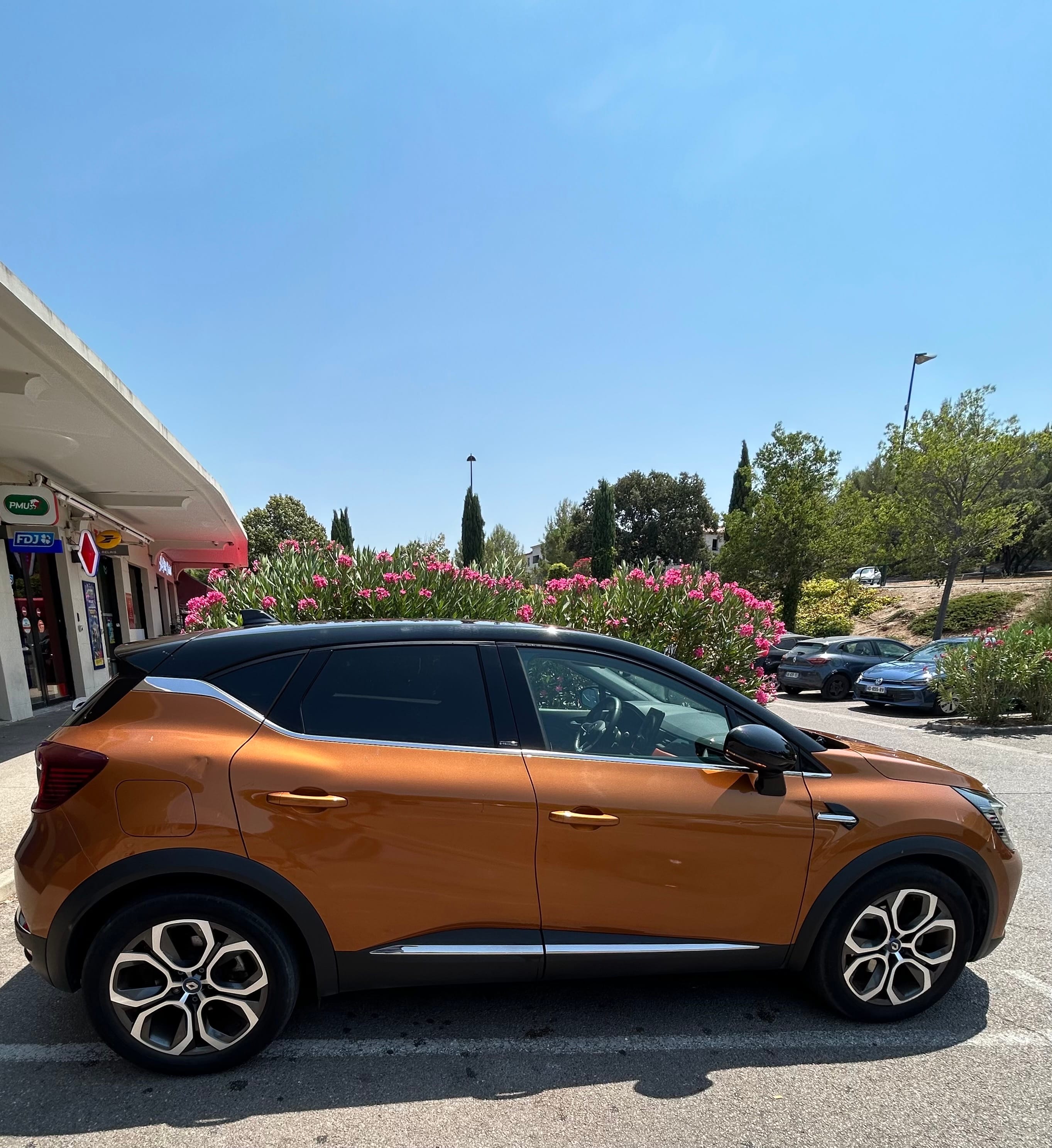 Renault Captur with Cruise control