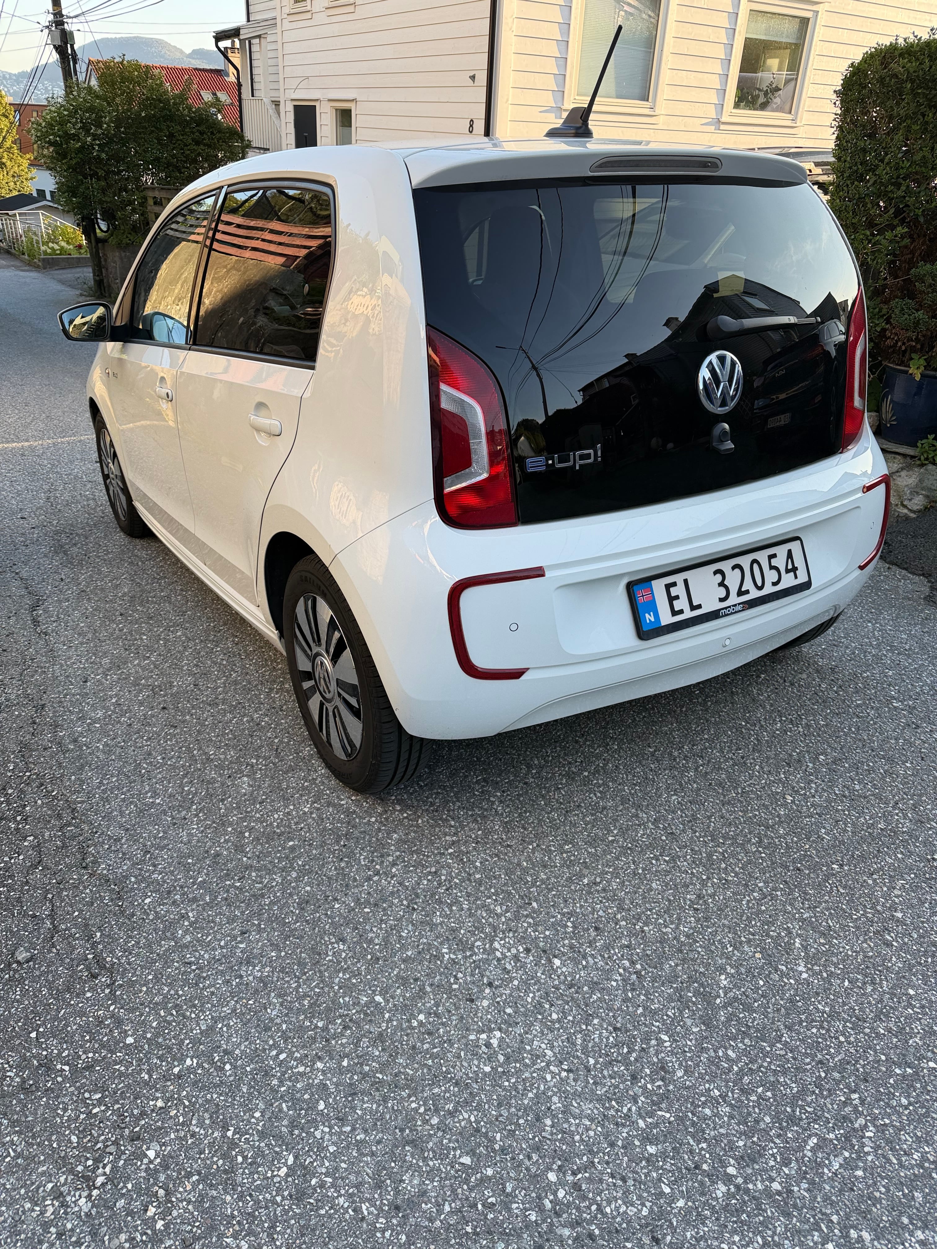Volkswagen e-Up ! med Cruisekontroll