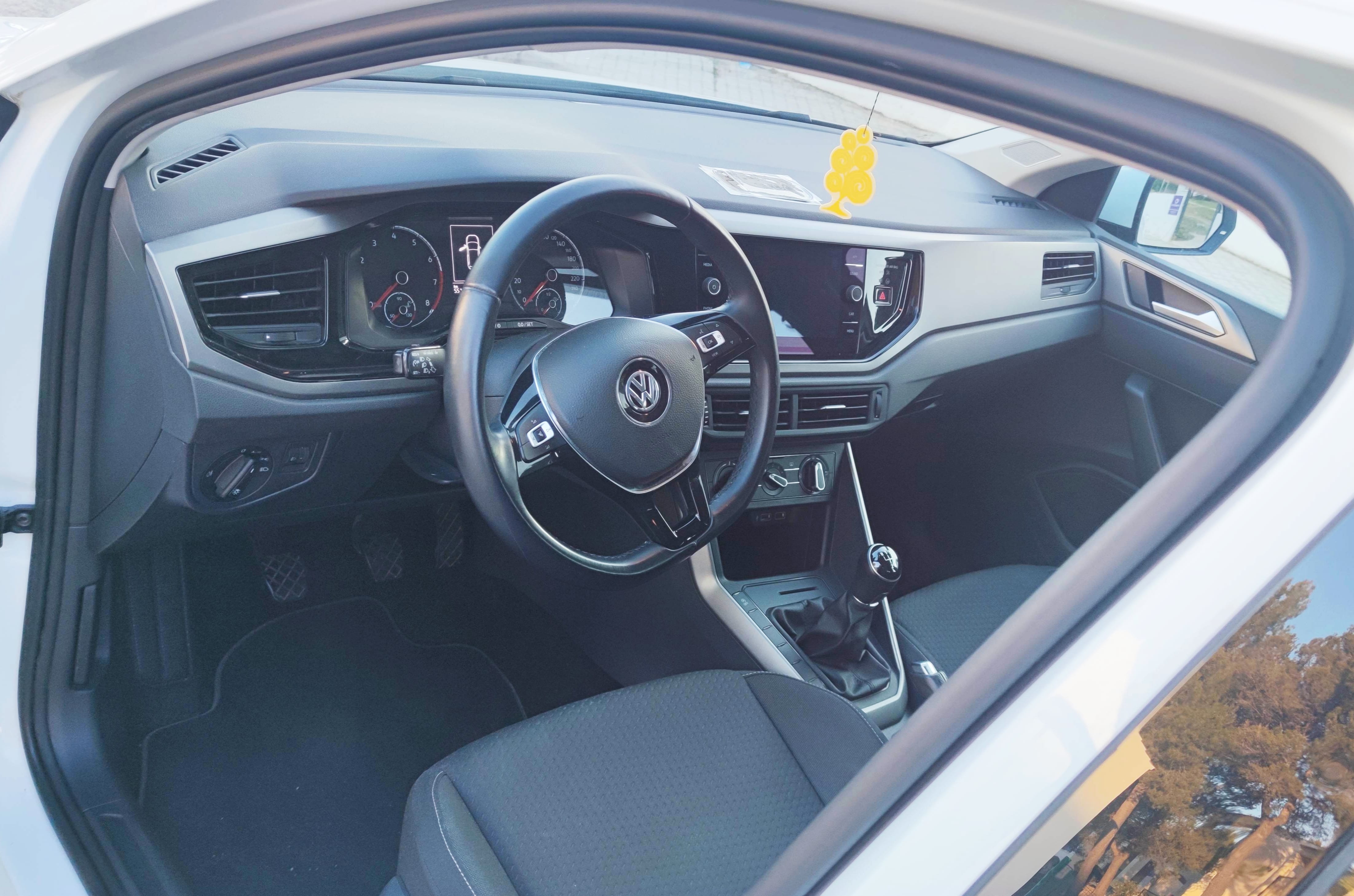 Volkswagen Polo 1.4 con Control de velocidad