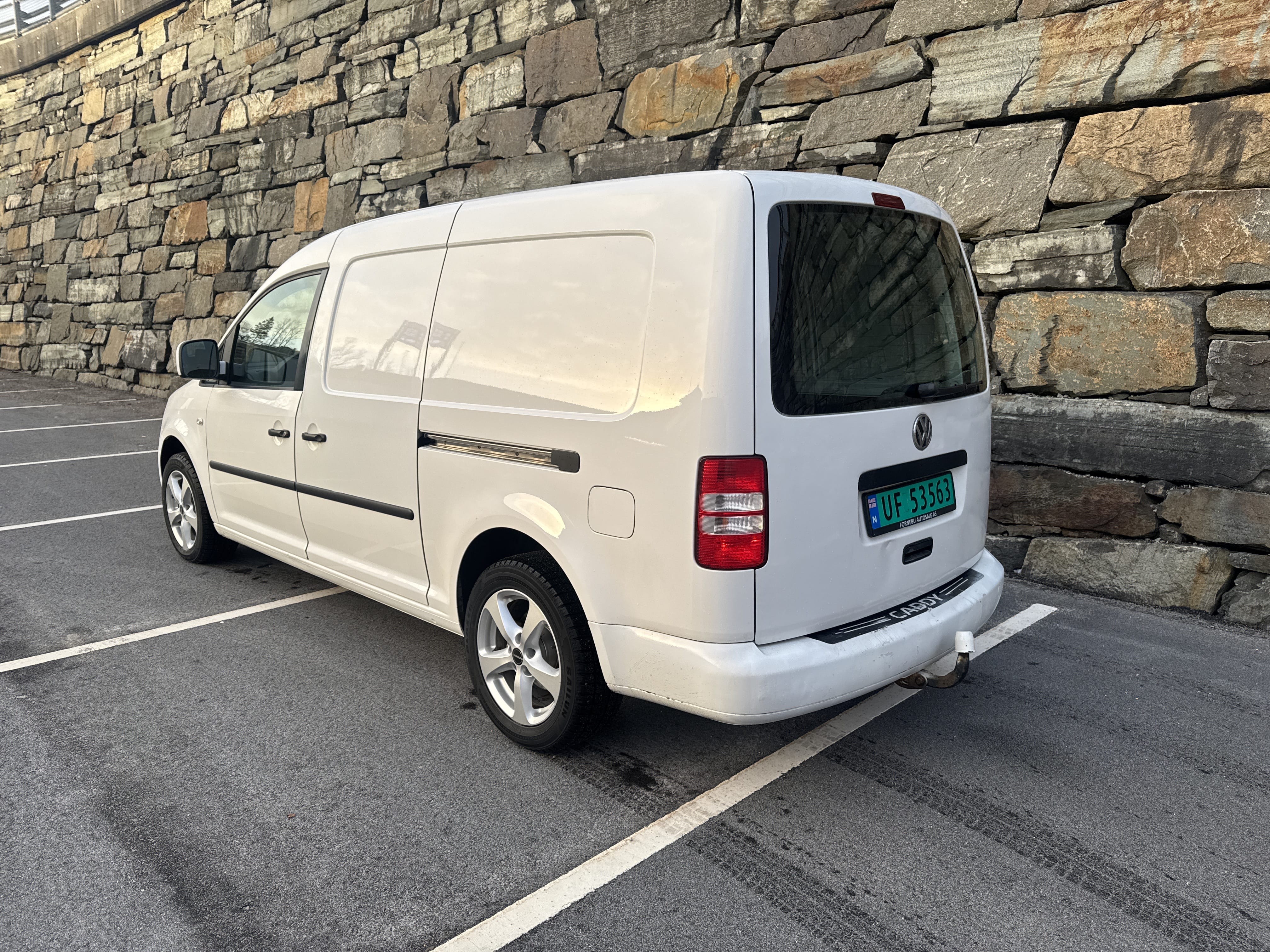 Volkswagen Caddy Maxi med Bluetooth audio