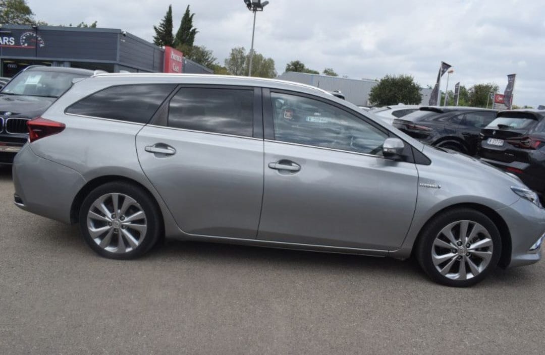 Toyota Auris Touring Sports avec GPS