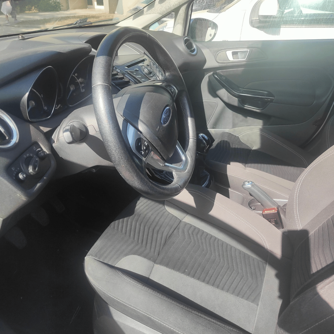 Ford Fiesta VI 1.5 TDCi avec Régulateur de vitesse