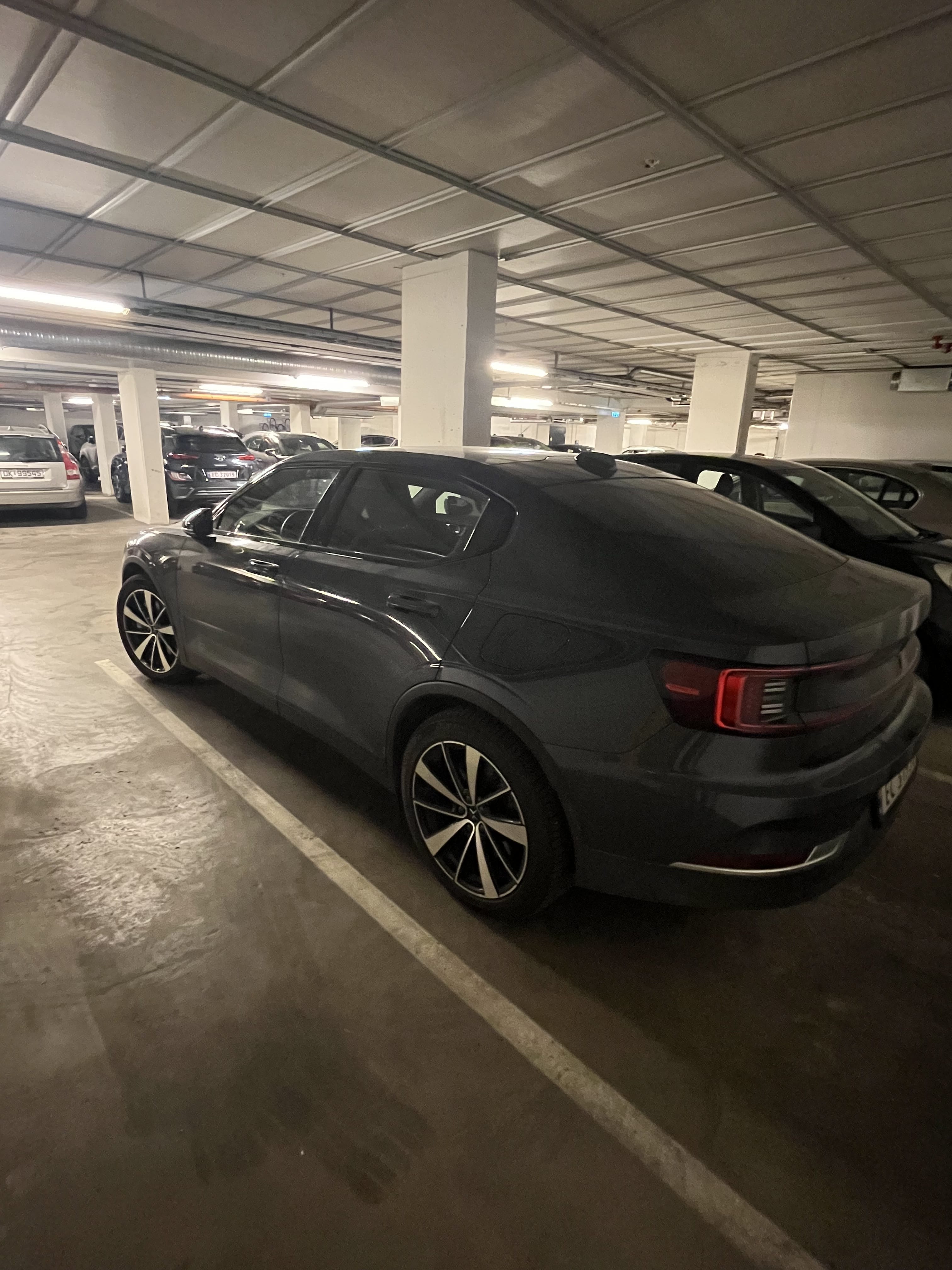 Polestar 2 Long Range Dual Motor med GPS