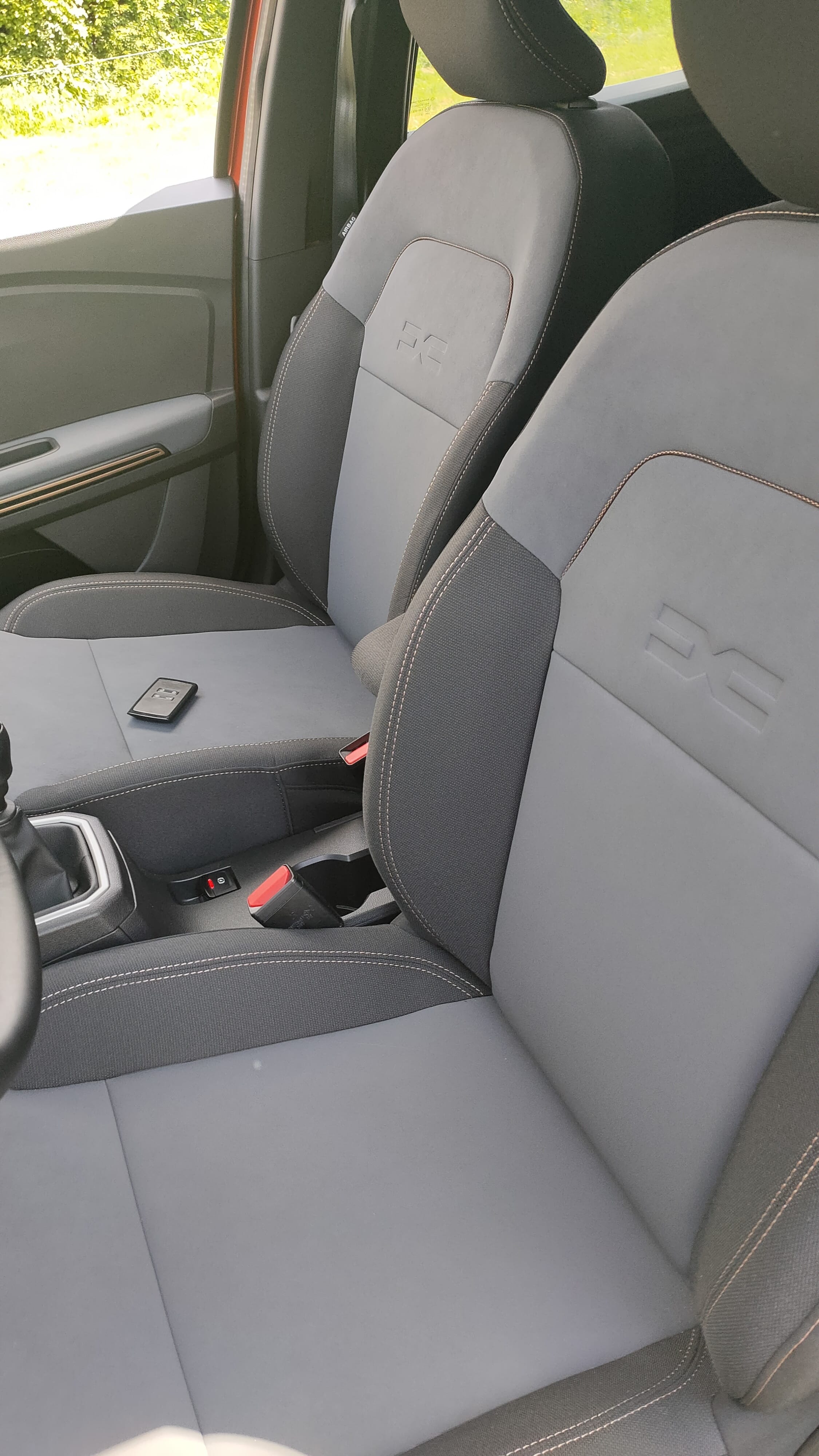 Dacia Jogger avec Coffre de toit