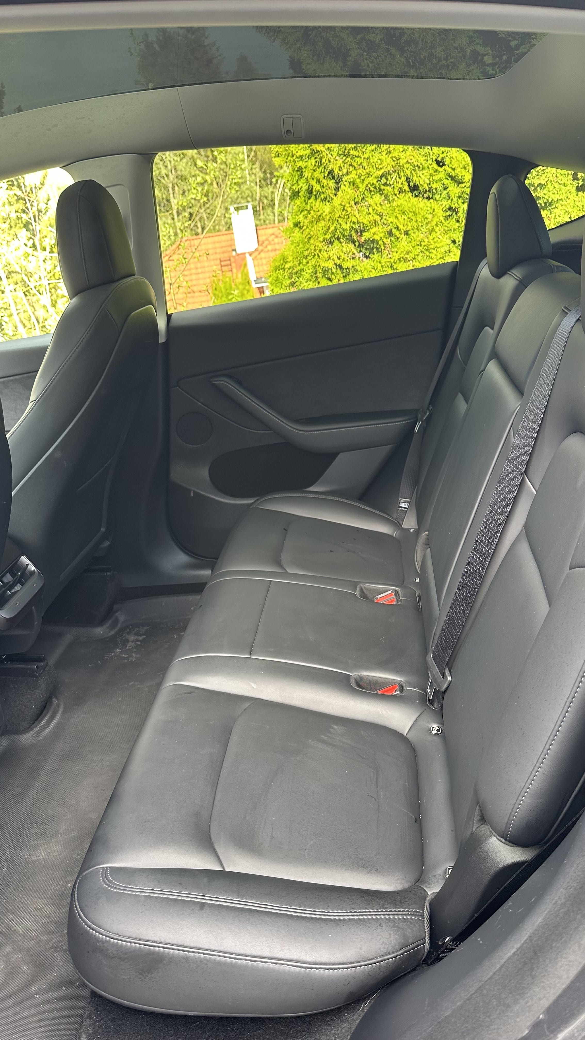 Tesla Model Y Long Range med Cruisekontroll