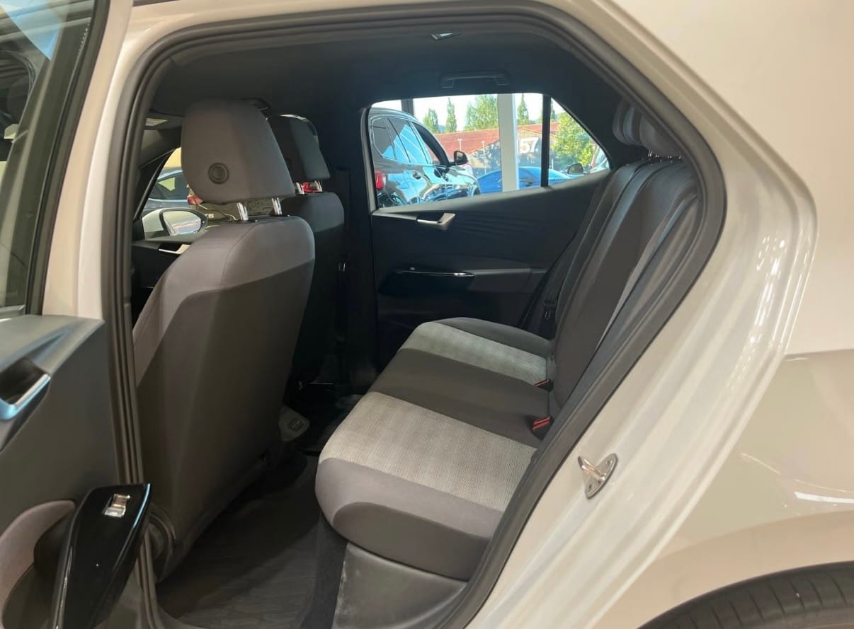 Volkswagen ID.3 Pro with Cruise control