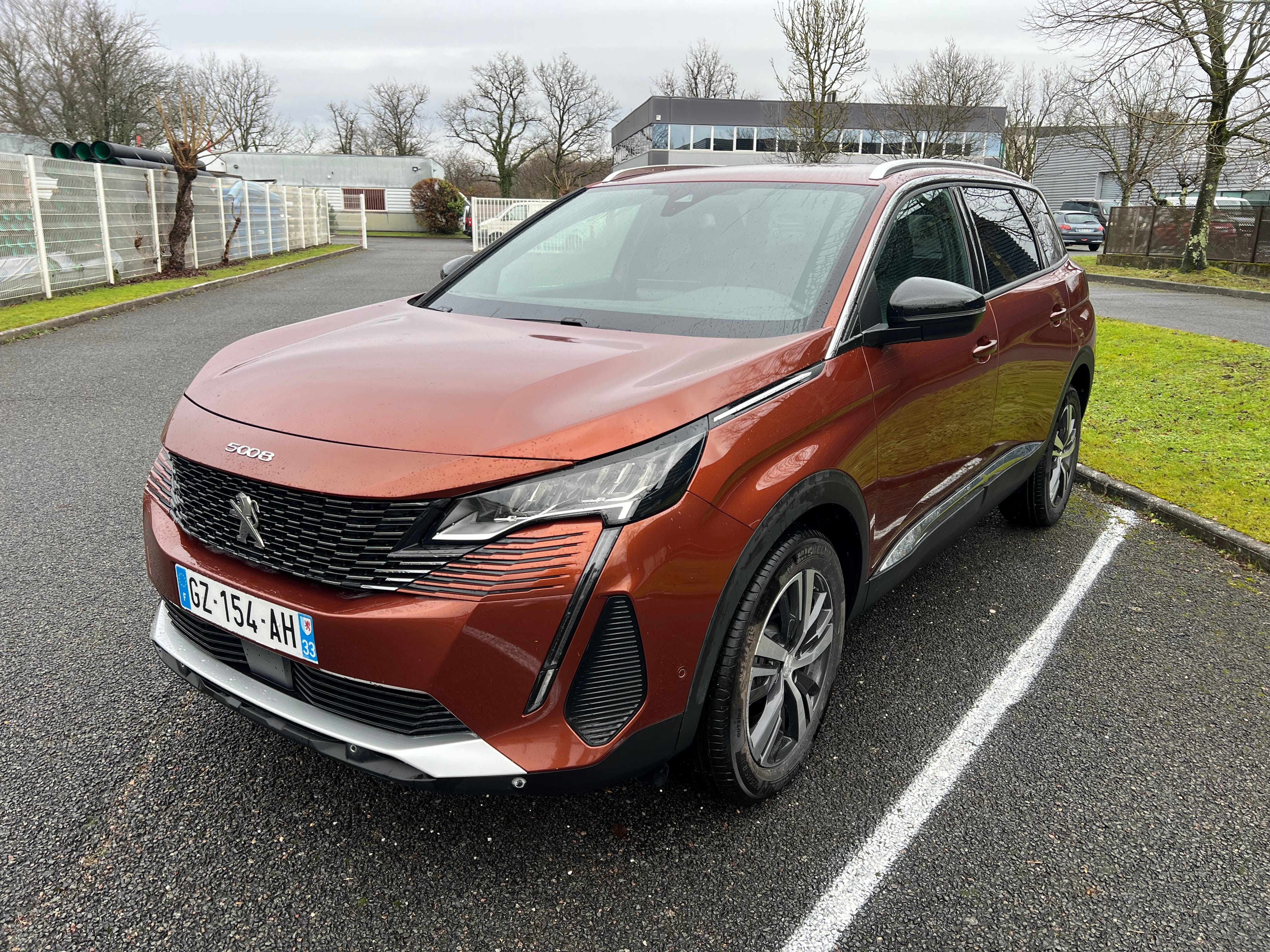 Peugeot 5008, 2024, Essence 95, automatique, 7 places